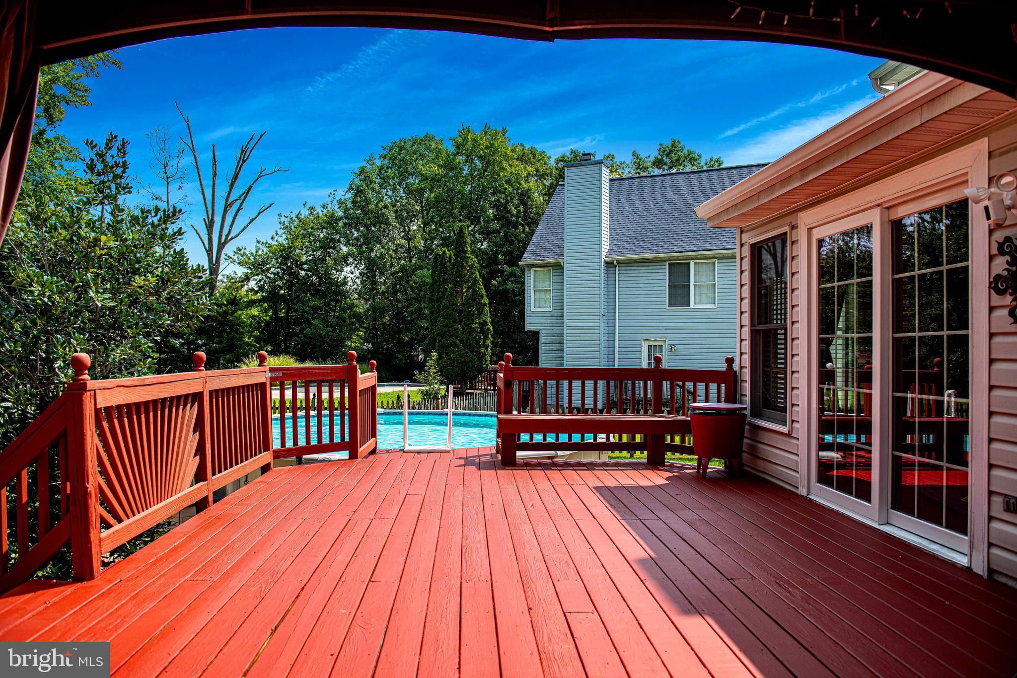 WOODLAND RUN - Residential