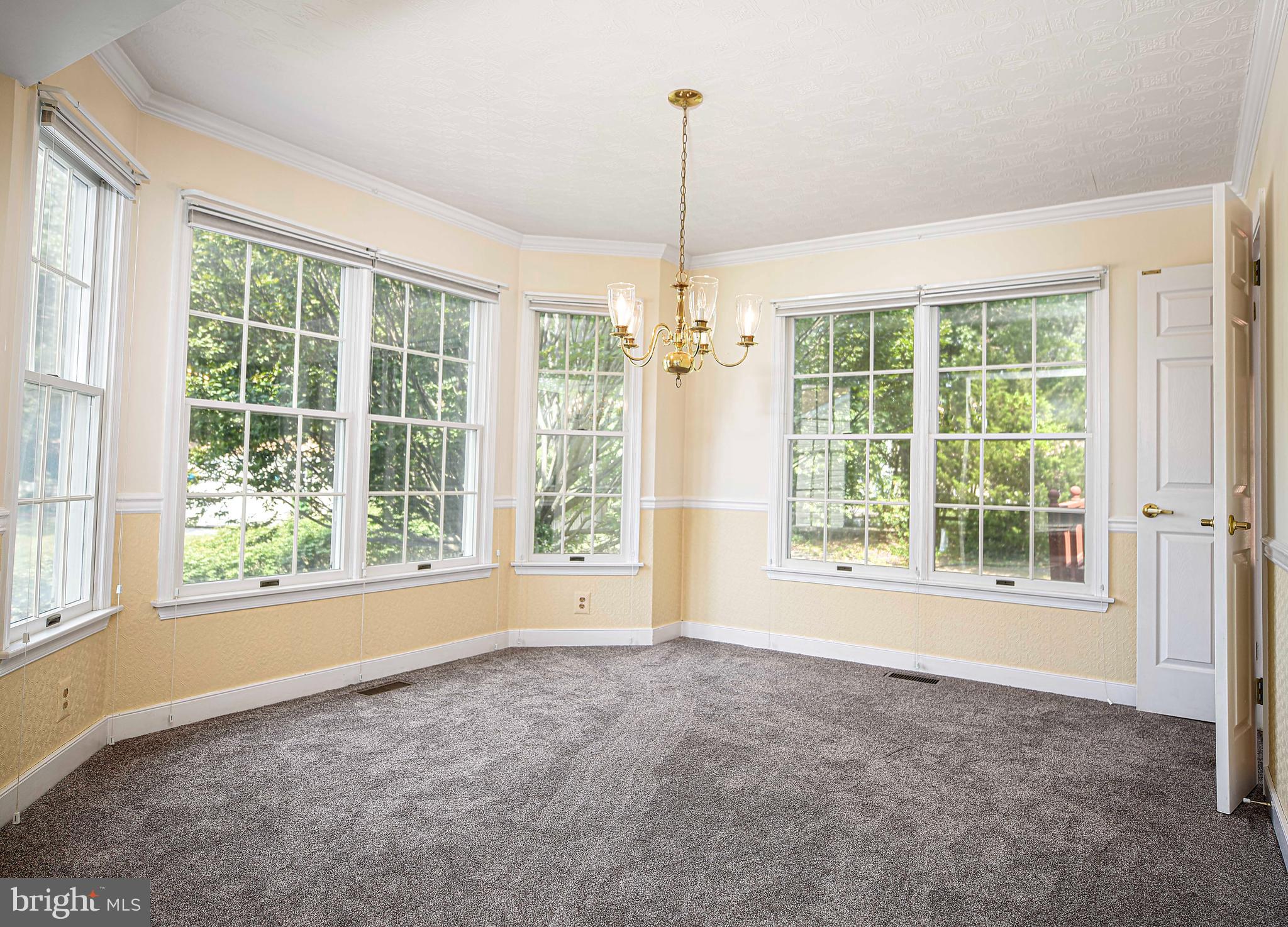 WOODLAND RUN - Residential