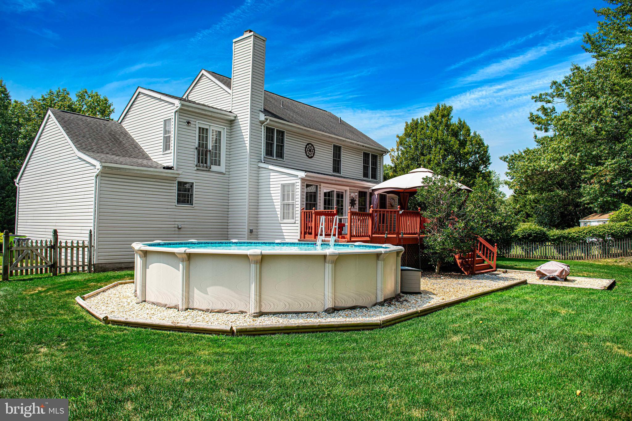 WOODLAND RUN - Residential