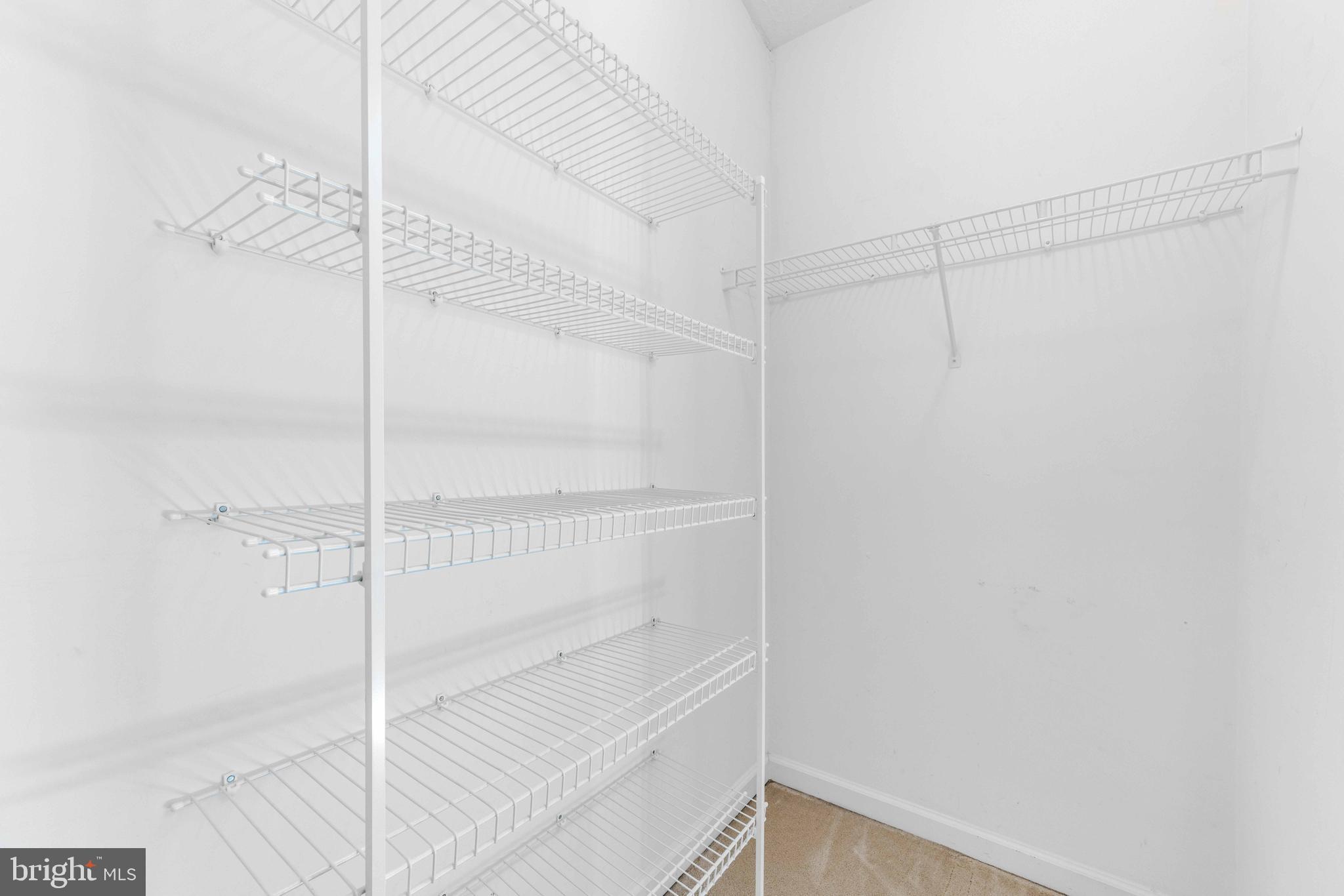 PINEY ORCHARD - Residential