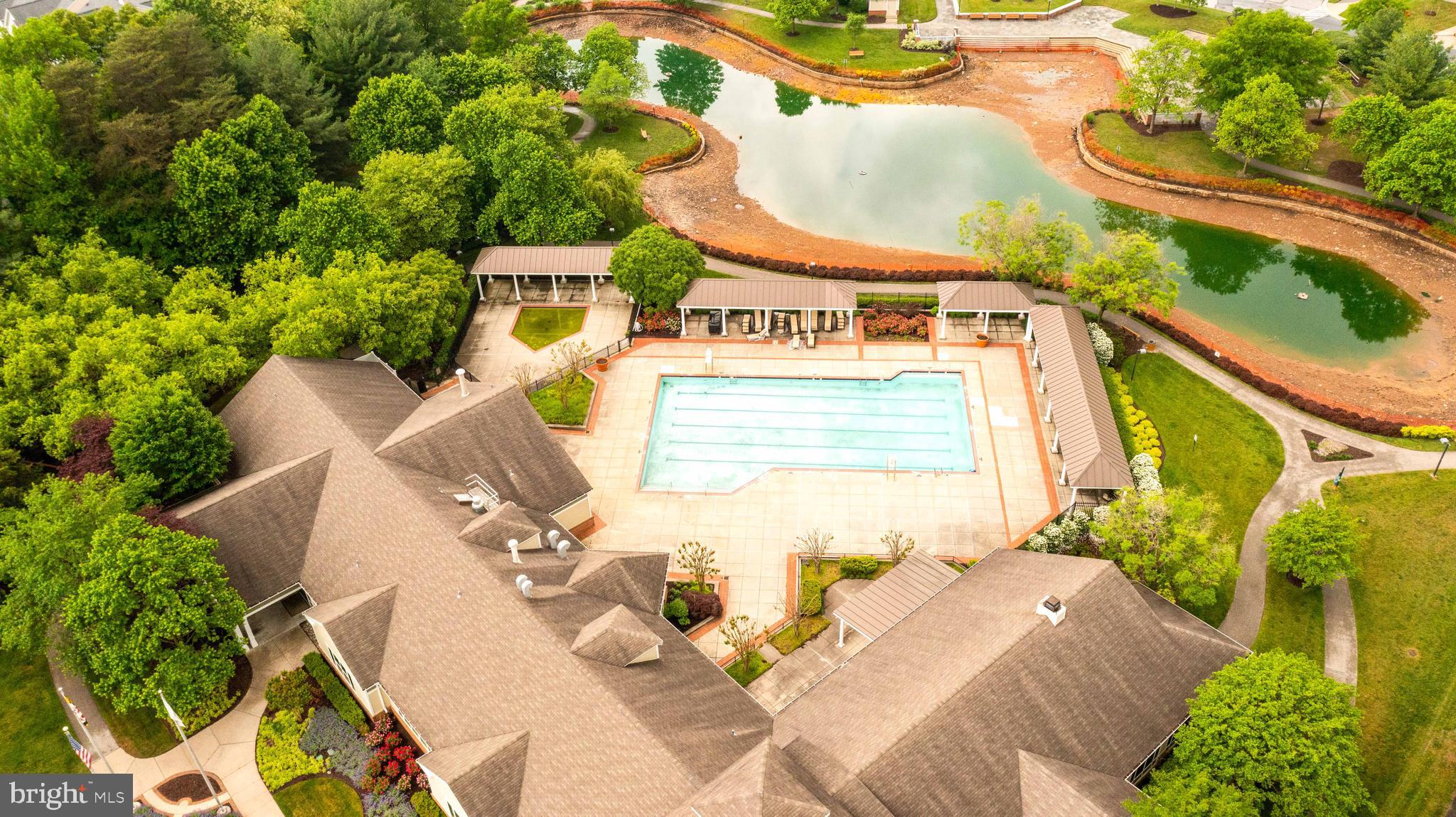 PINEY ORCHARD - Residential