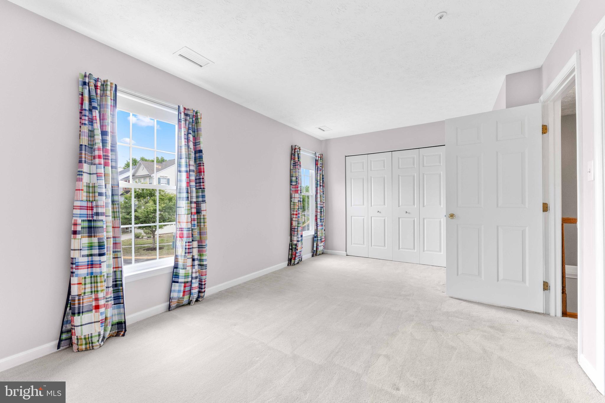 PINEY ORCHARD - Residential