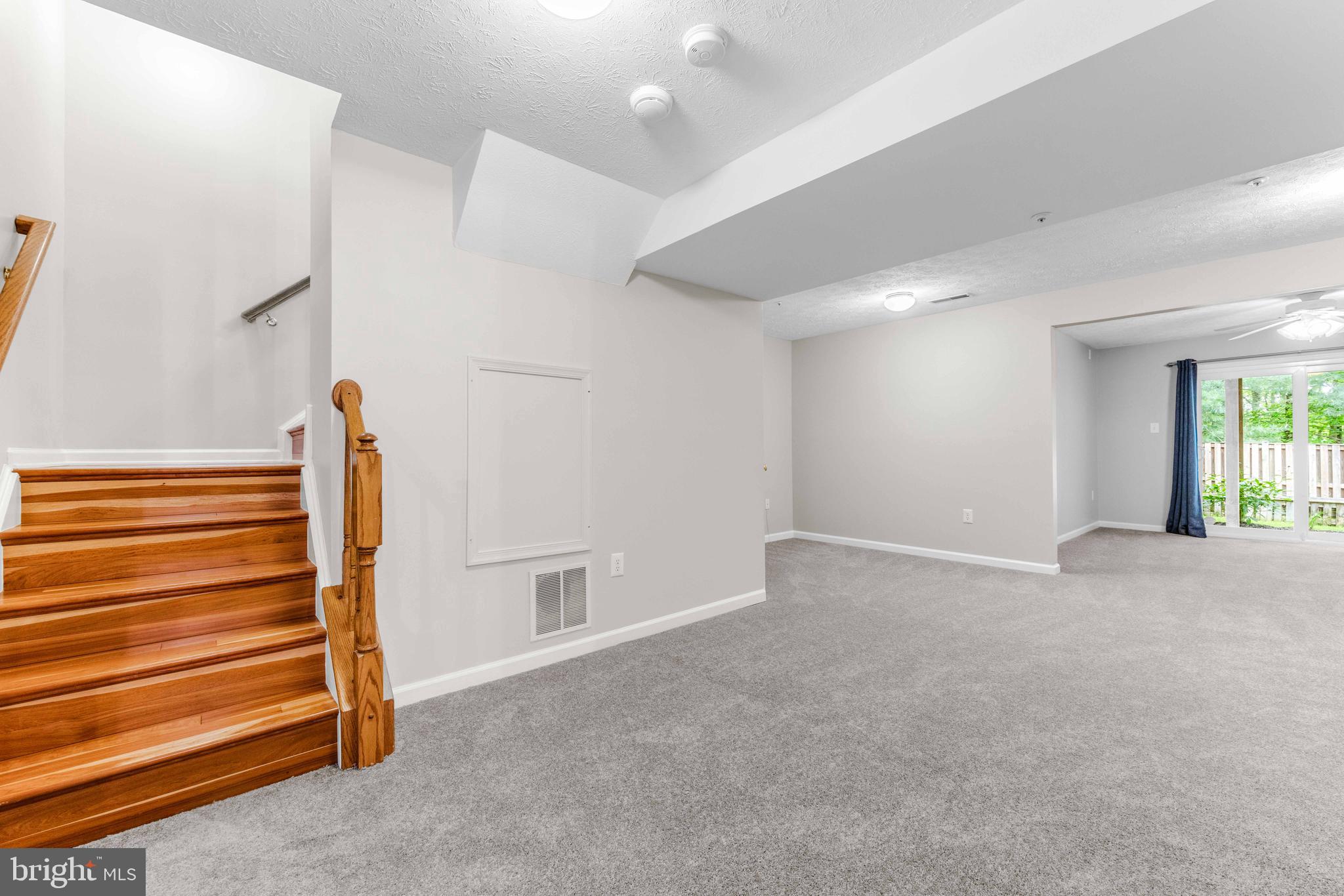 PINEY ORCHARD - Residential