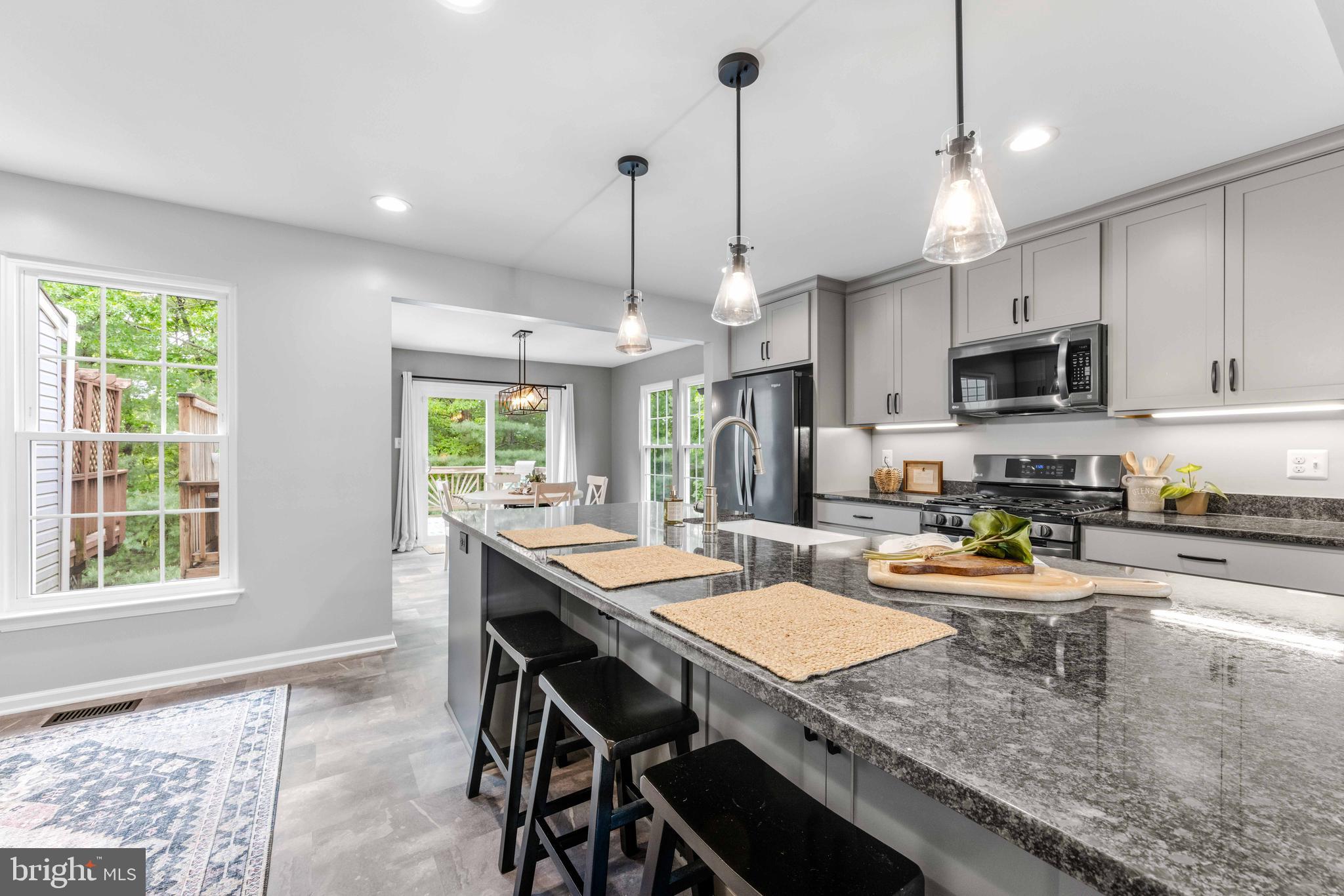 PINEY ORCHARD - Residential