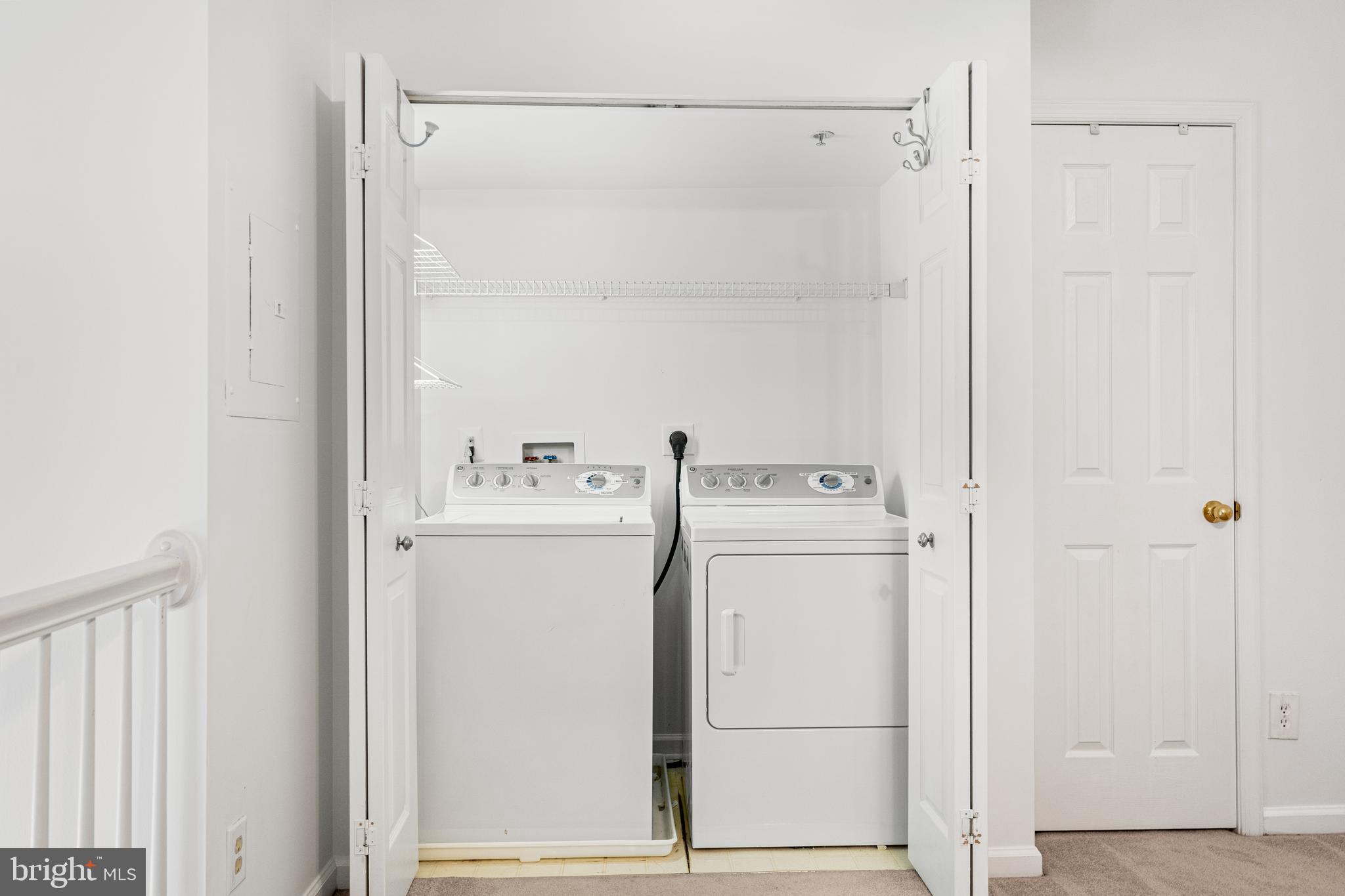 RIVERBEND AT CASCADES - Residential Lease