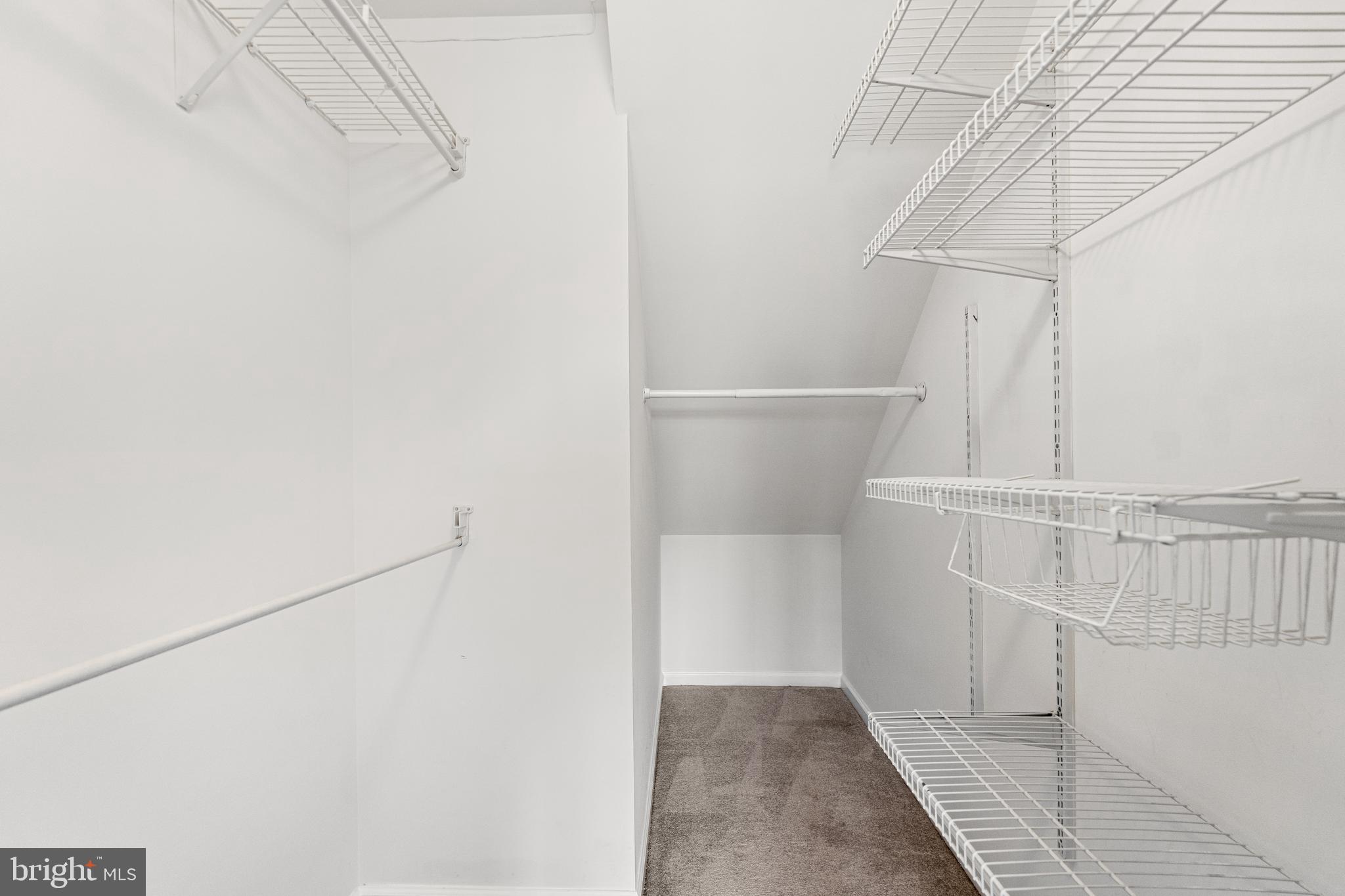 RIVERBEND AT CASCADES - Residential Lease