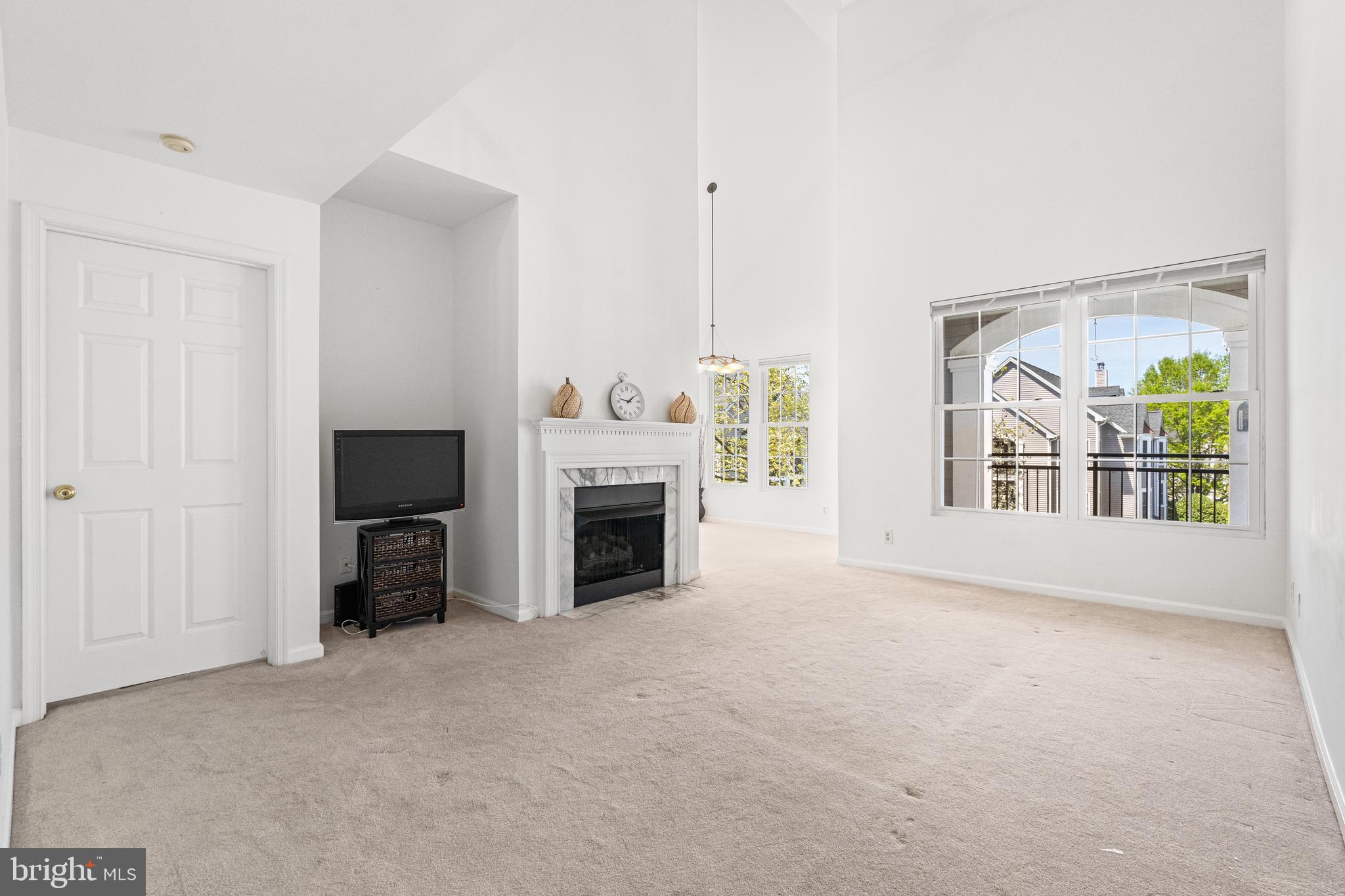 RIVERBEND AT CASCADES - Residential Lease