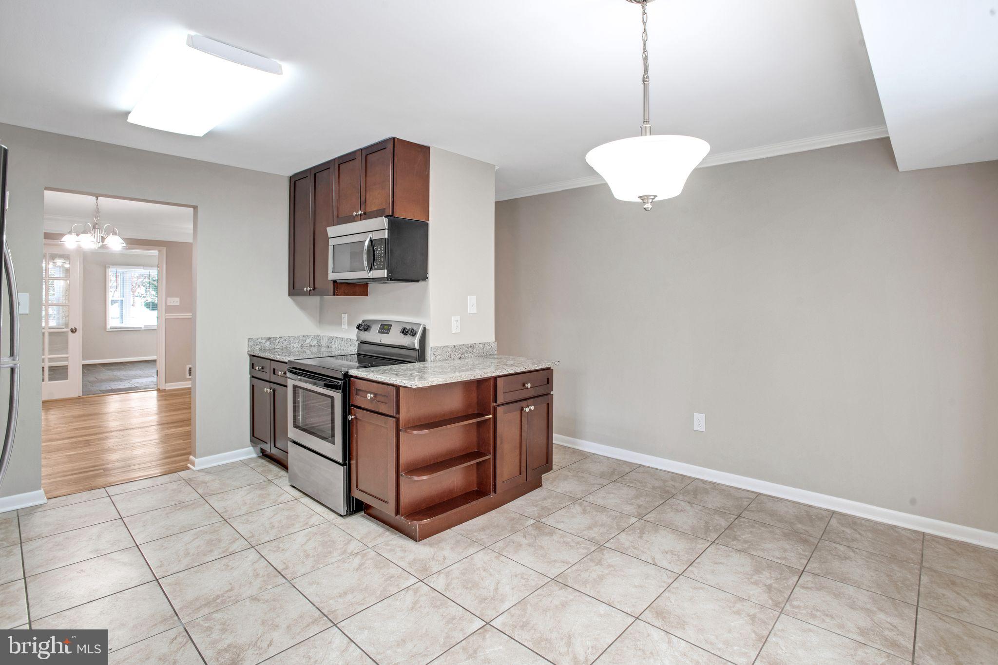 COOL SPRING - Residential