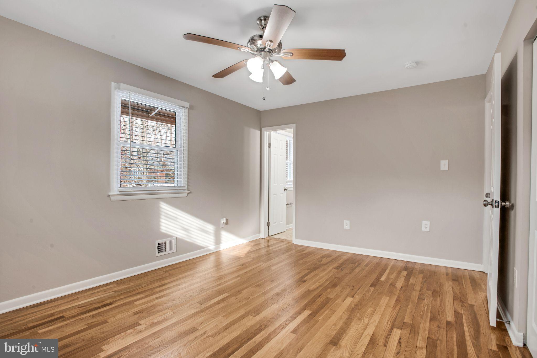 COOL SPRING - Residential