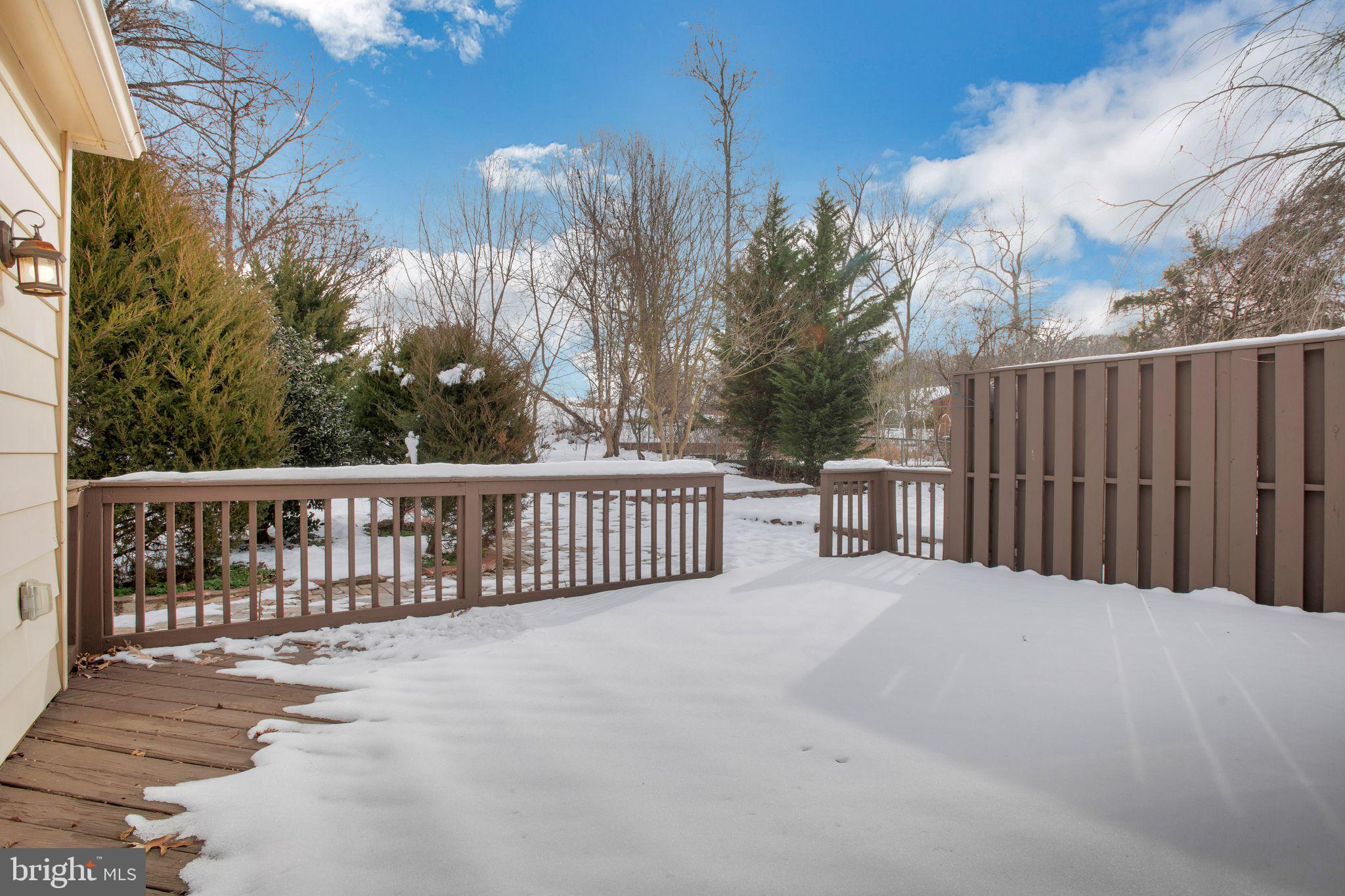 COOL SPRING - Residential