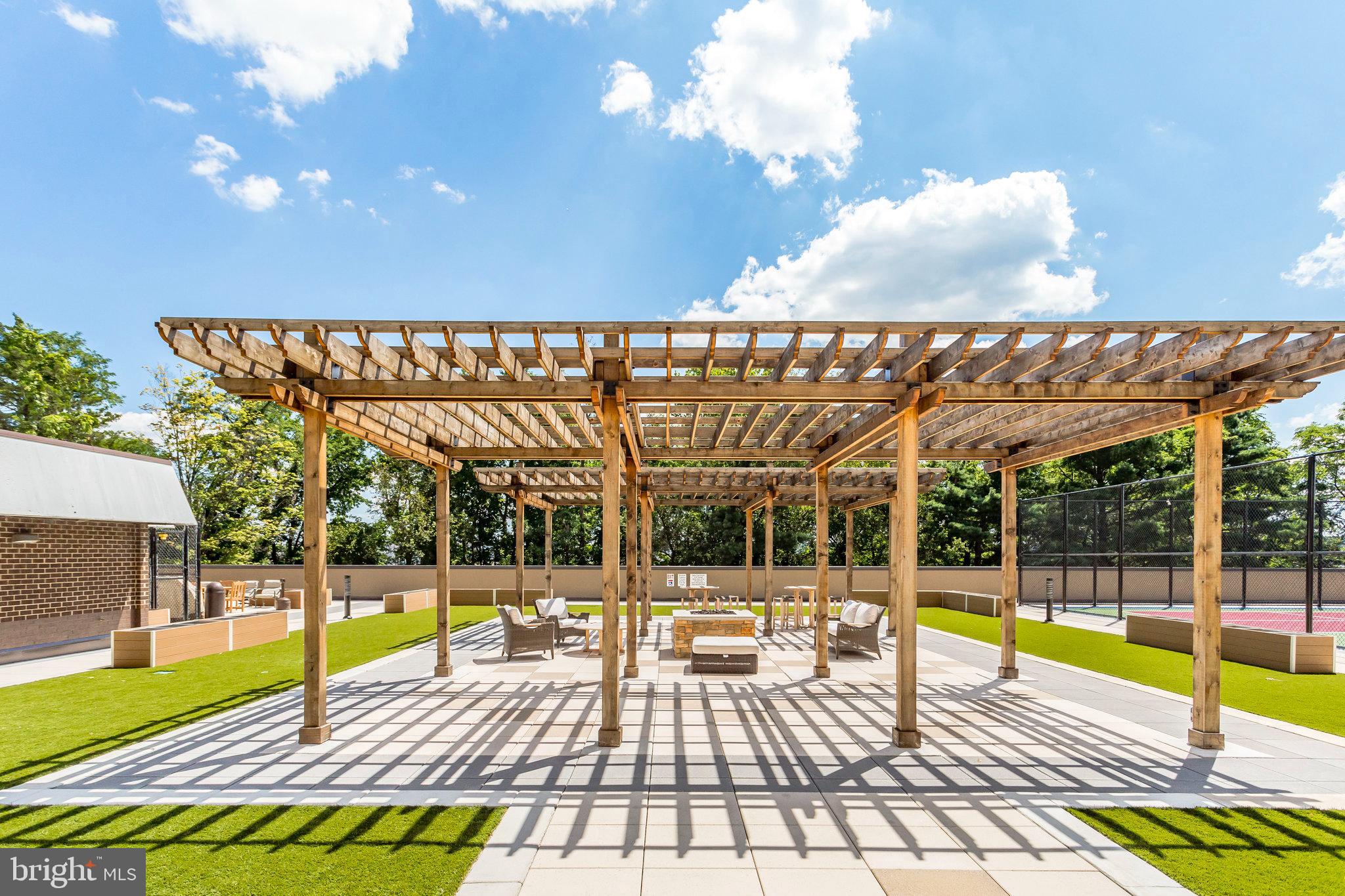 TEMPLETON OF ALEXANDRIA - Residential