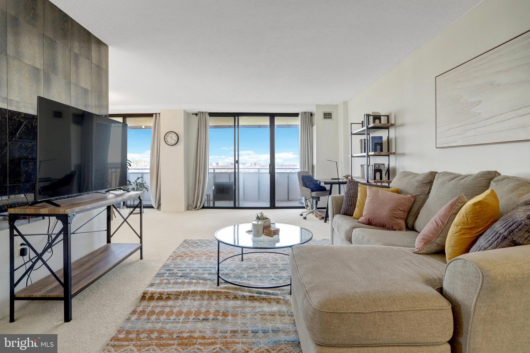 TEMPLETON OF ALEXANDRIA - Residential