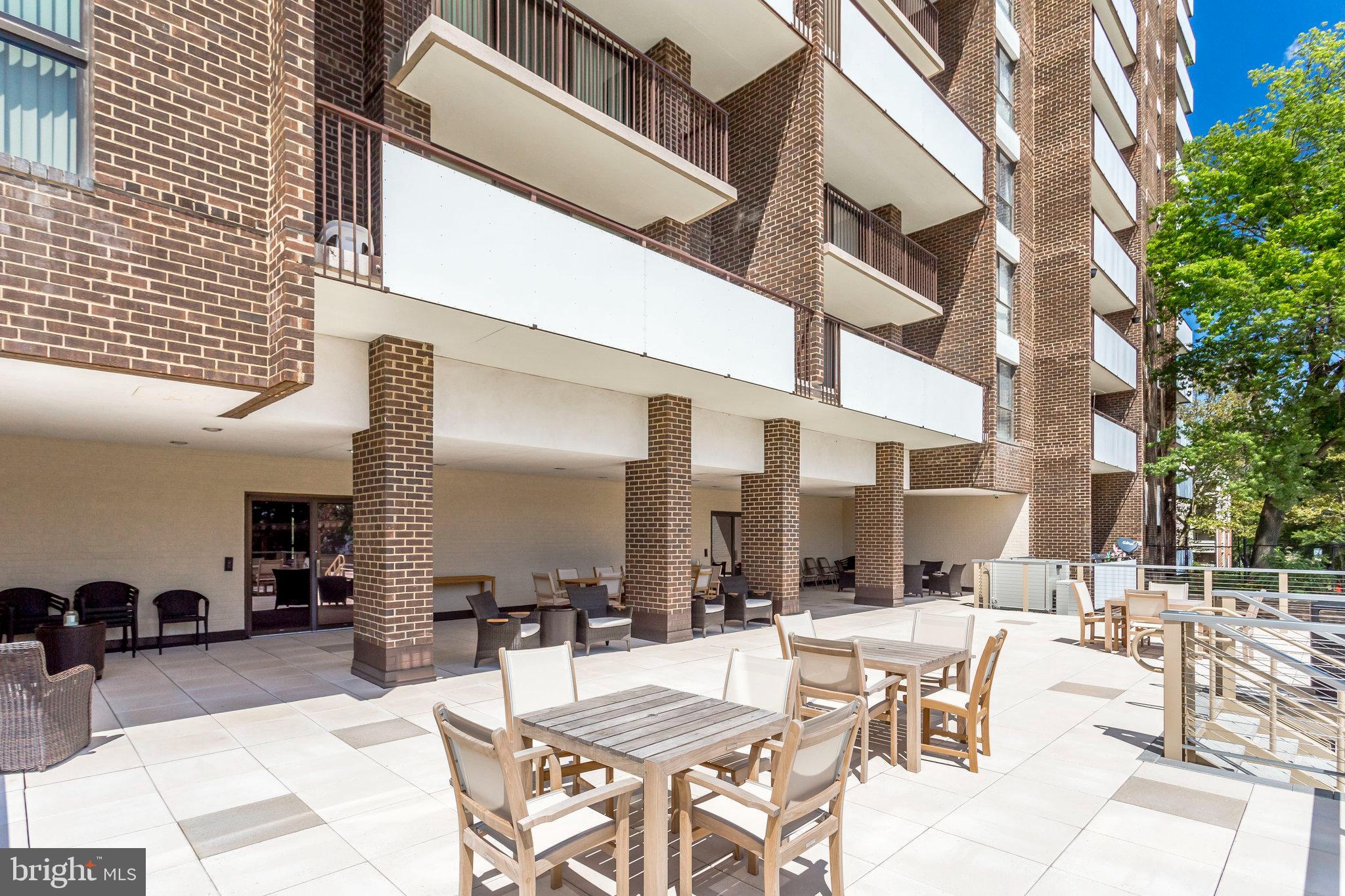 TEMPLETON OF ALEXANDRIA - Residential