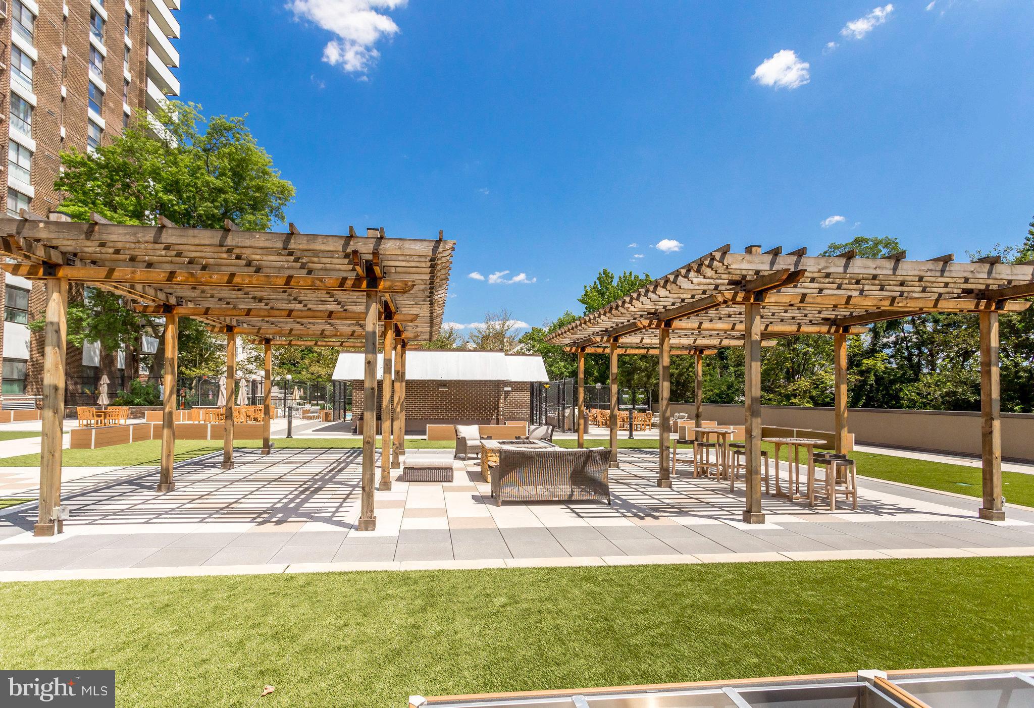 TEMPLETON OF ALEXANDRIA - Residential