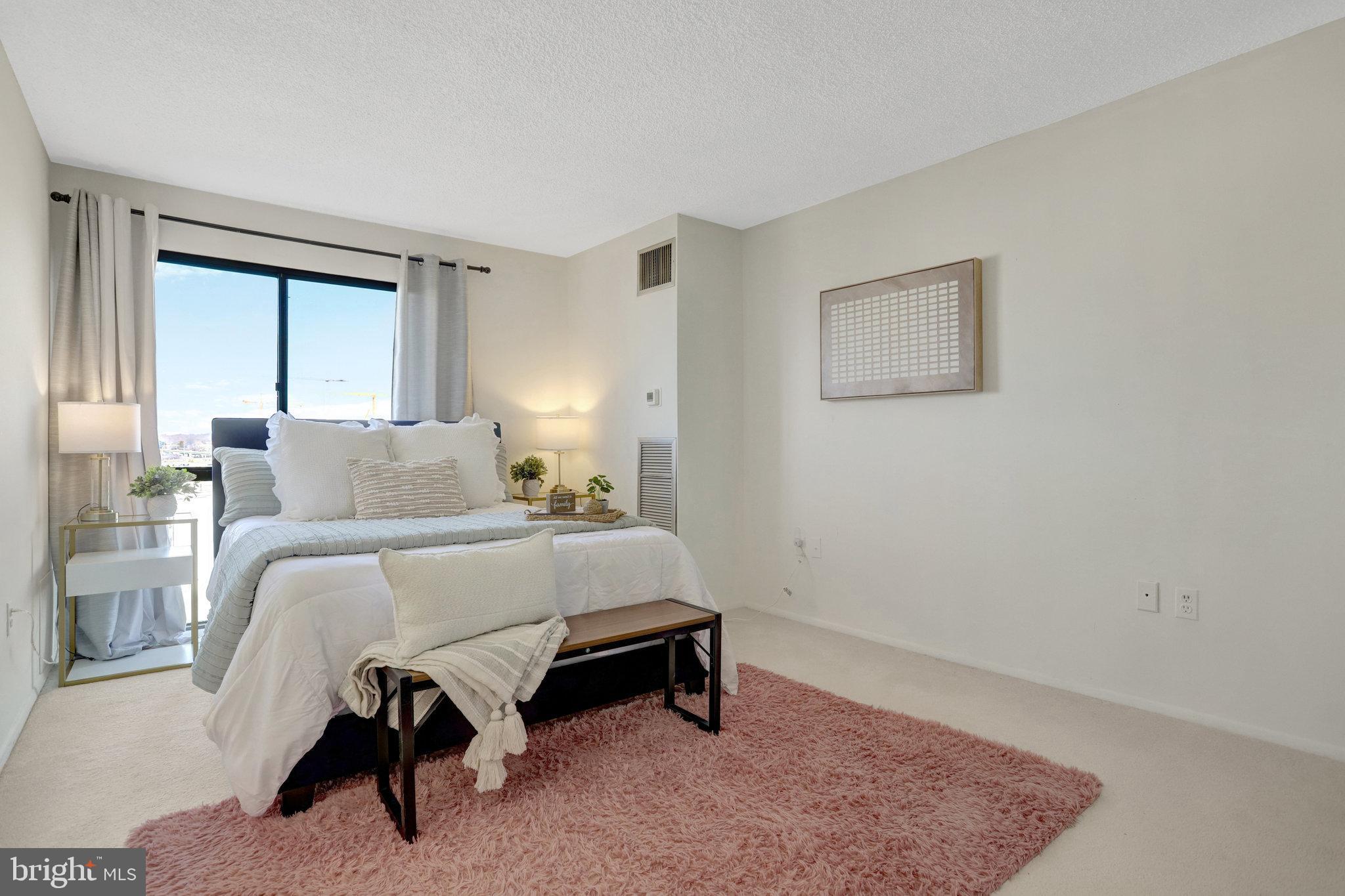 TEMPLETON OF ALEXANDRIA - Residential