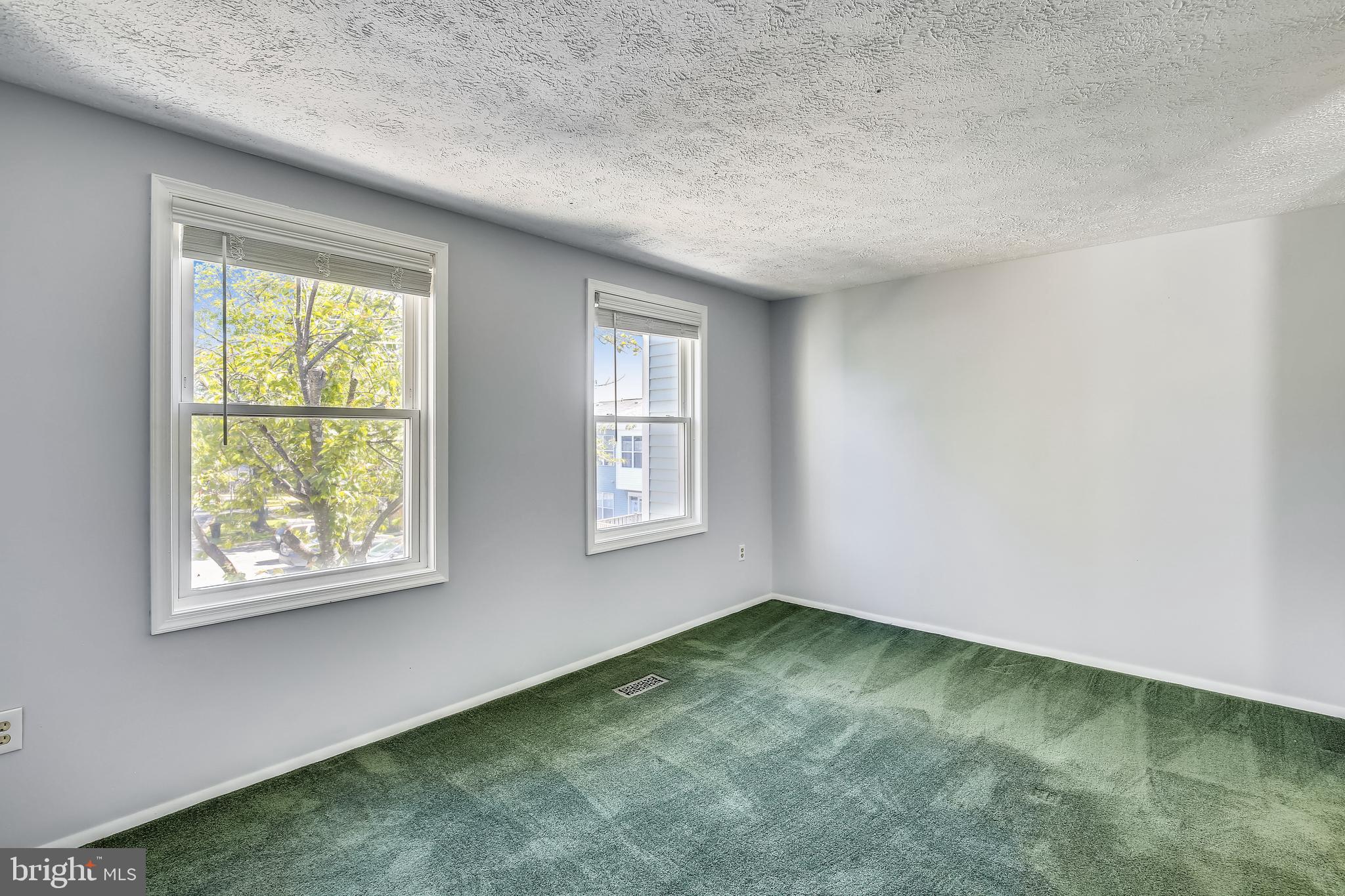 FAIRLAND - Residential