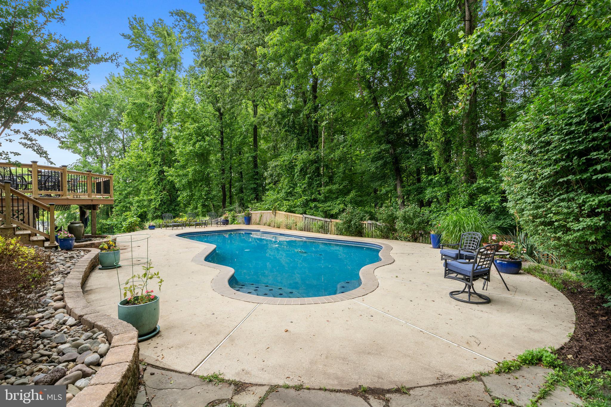 3740 DEVIN COURT