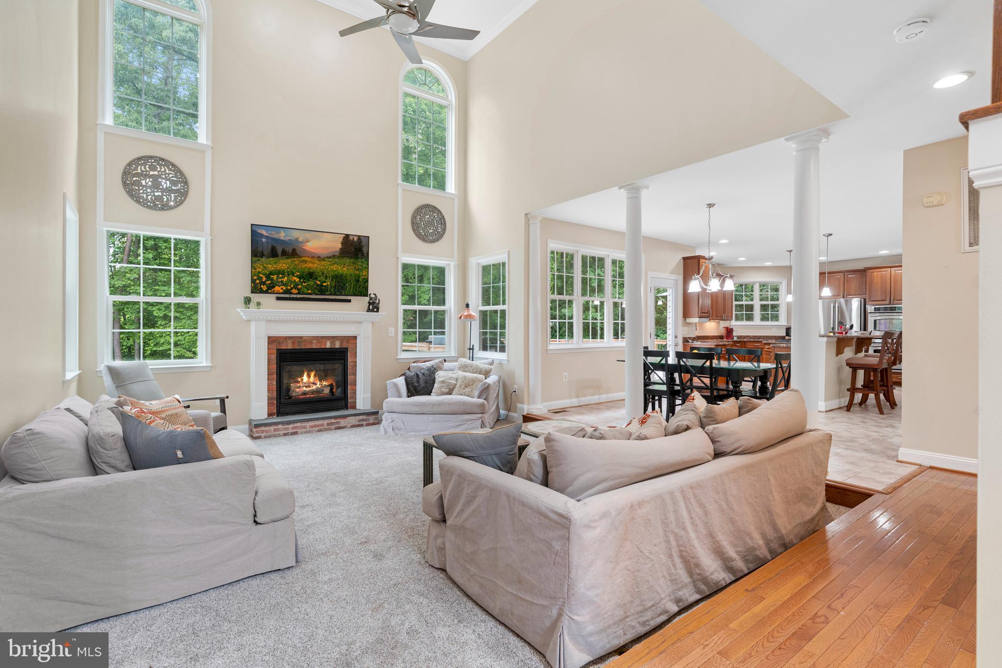 3740 DEVIN COURT