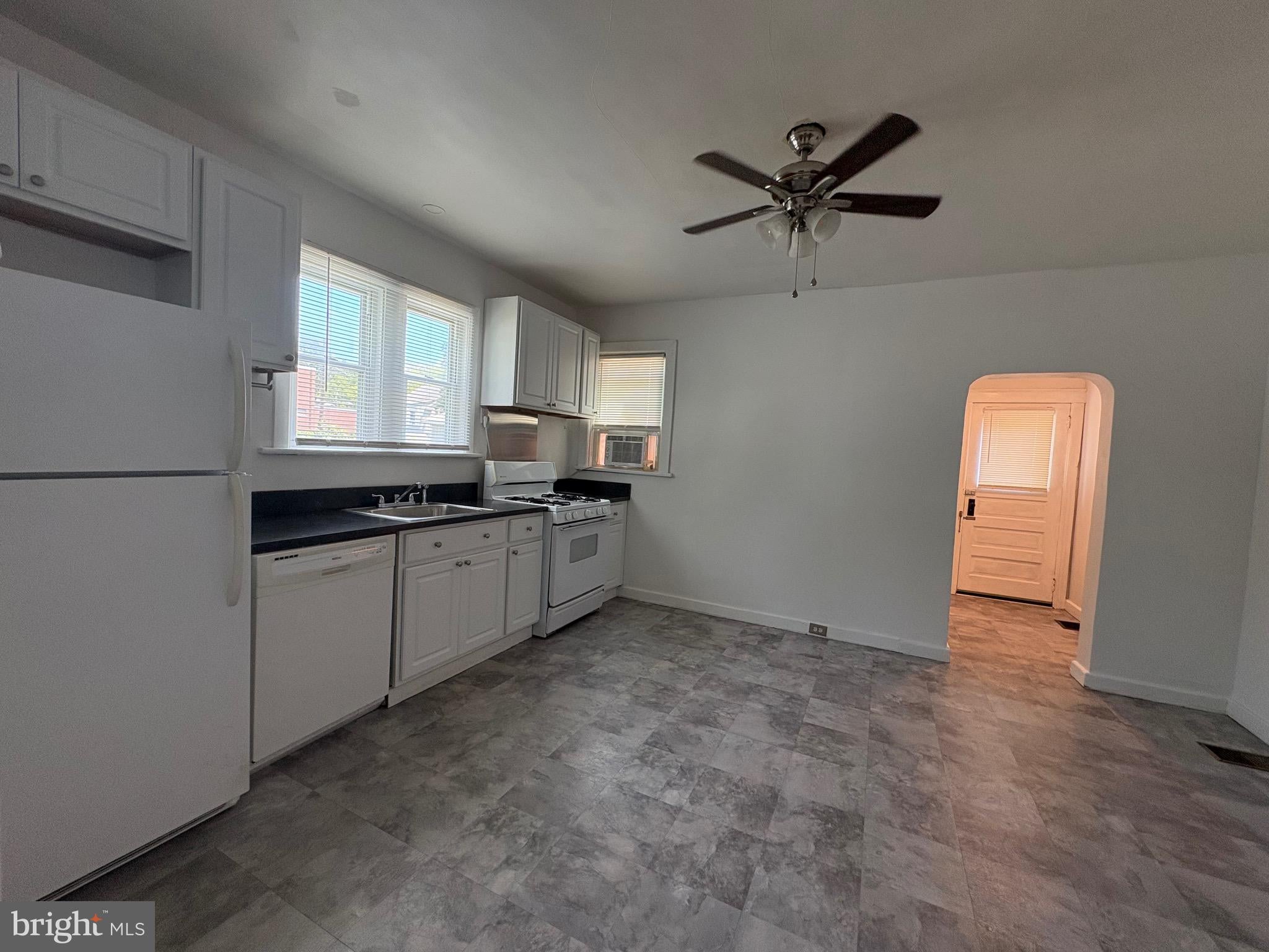 314 W 4TH STREET