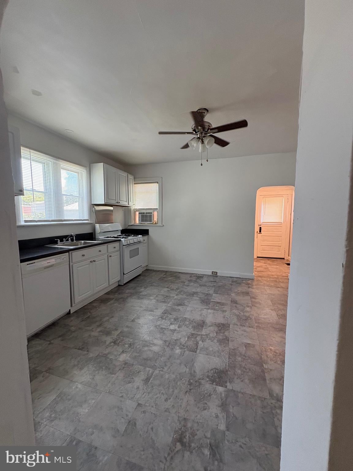 314 W 4TH STREET