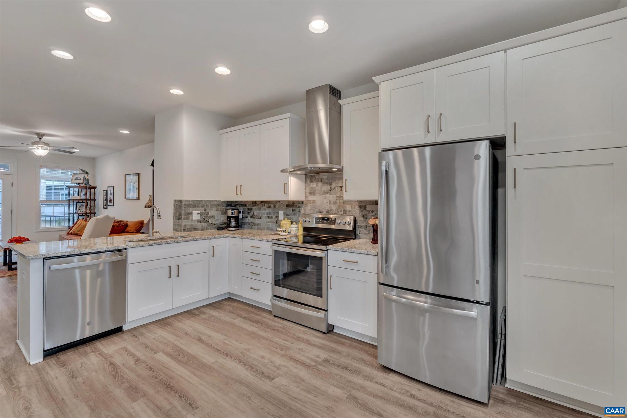 OLD TRAIL - Residential