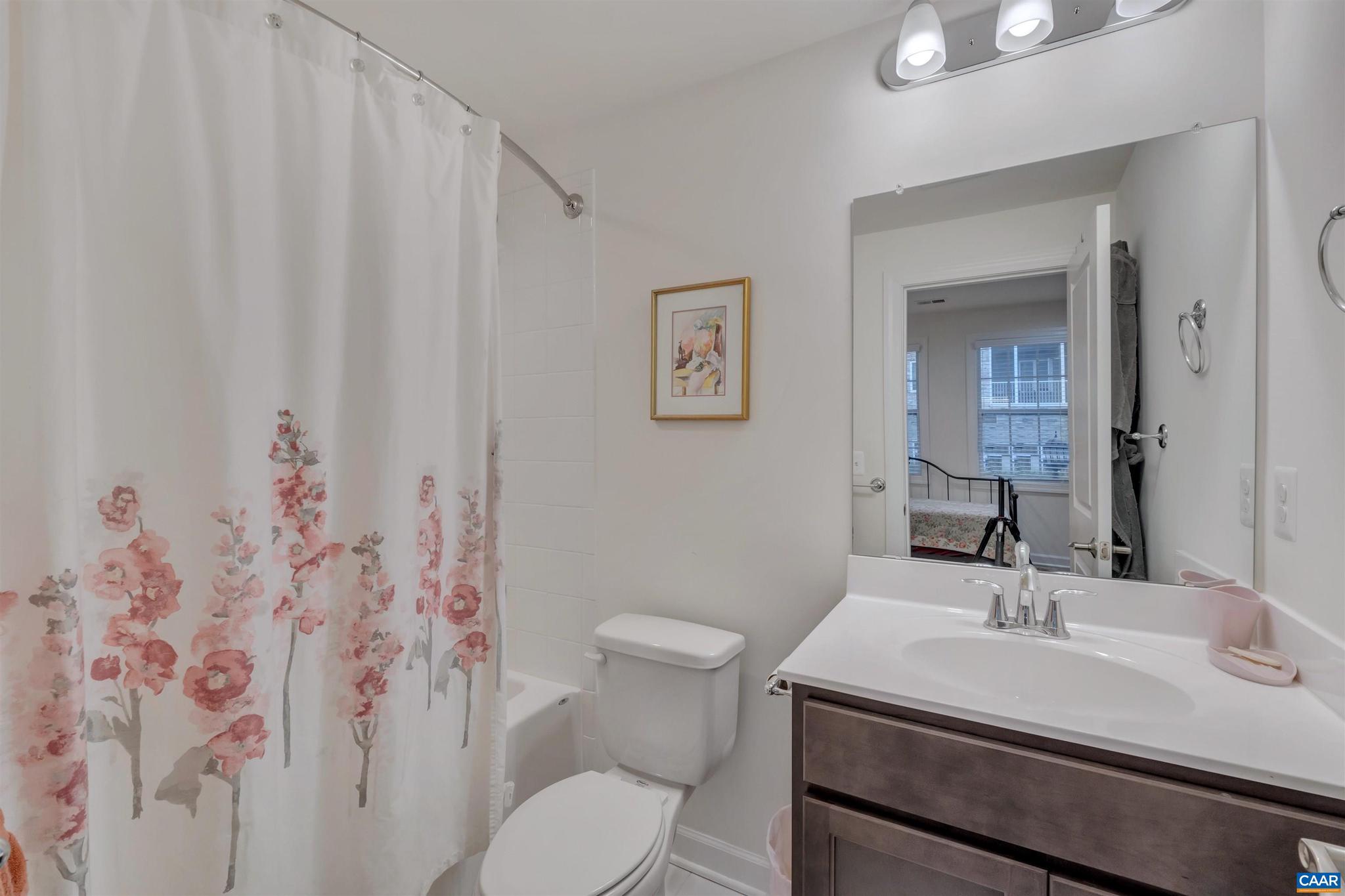 OLD TRAIL - Residential