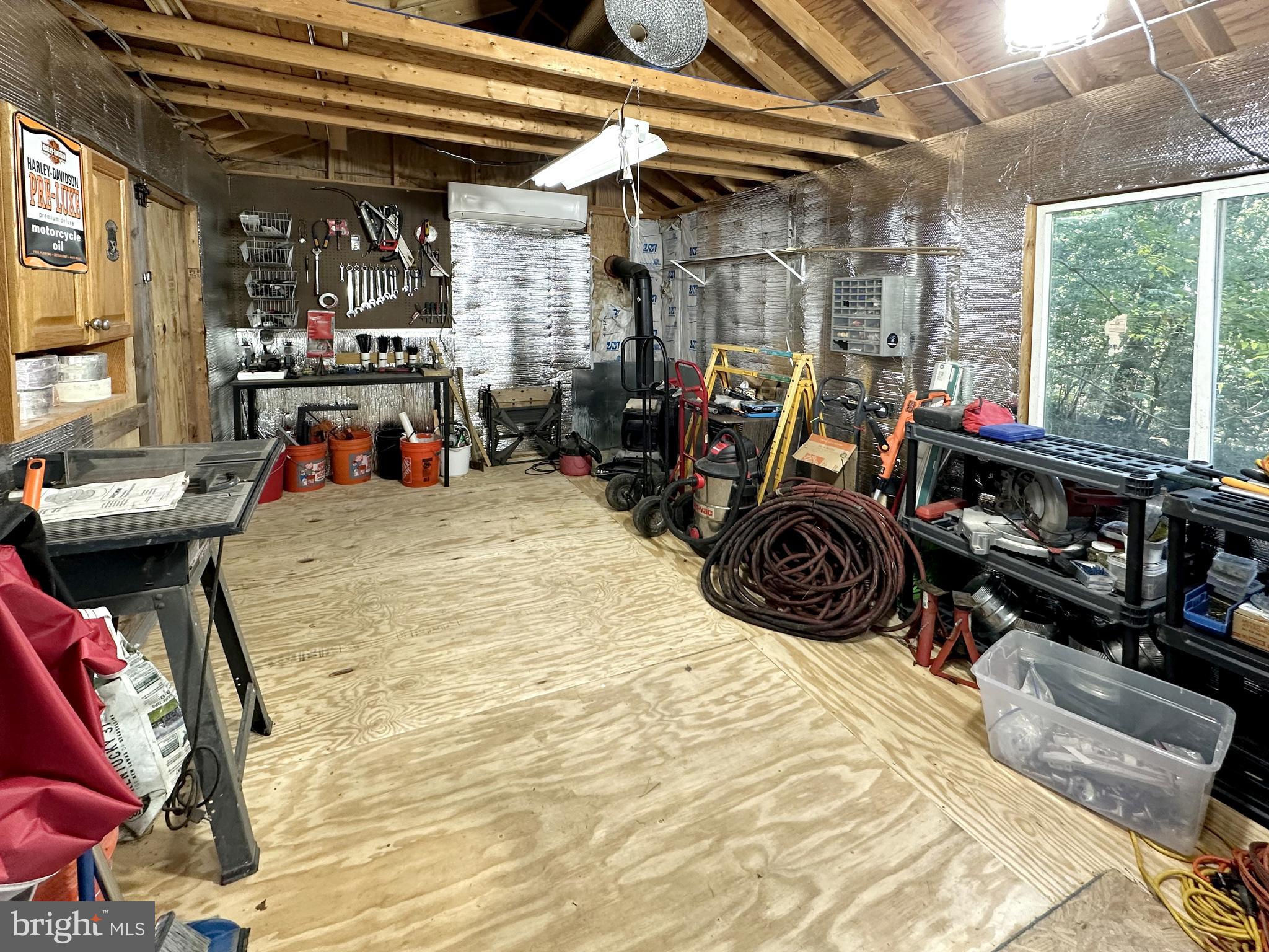 GLENWOOD FOREST - Residential