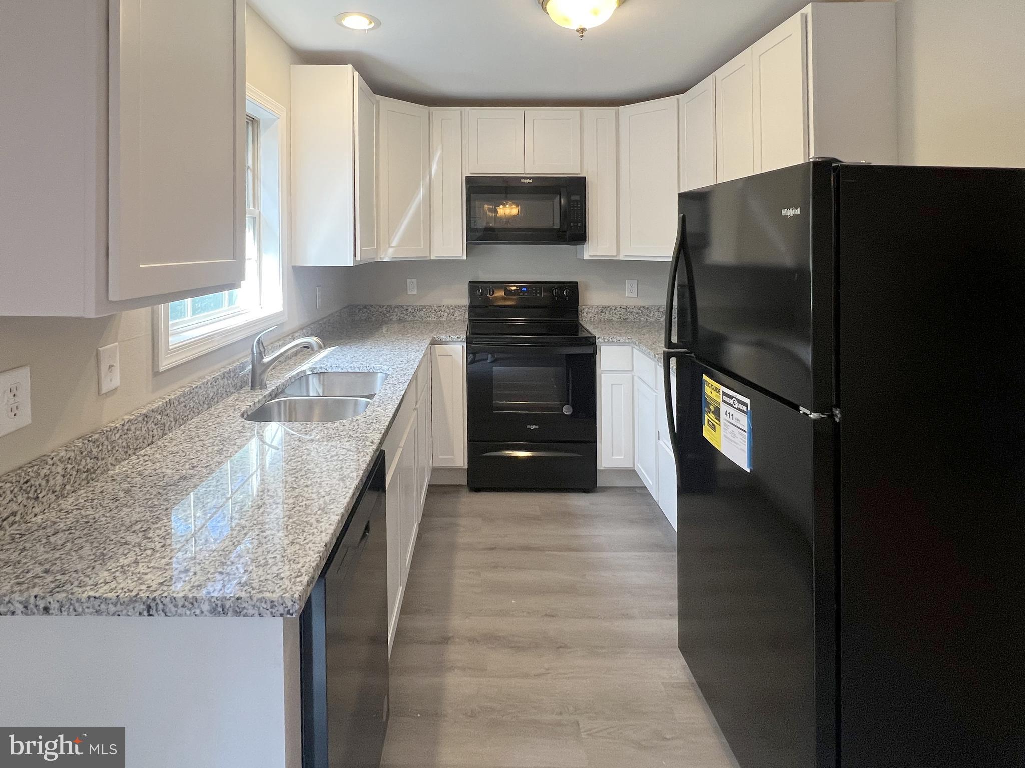 GLENWOOD FOREST - Residential