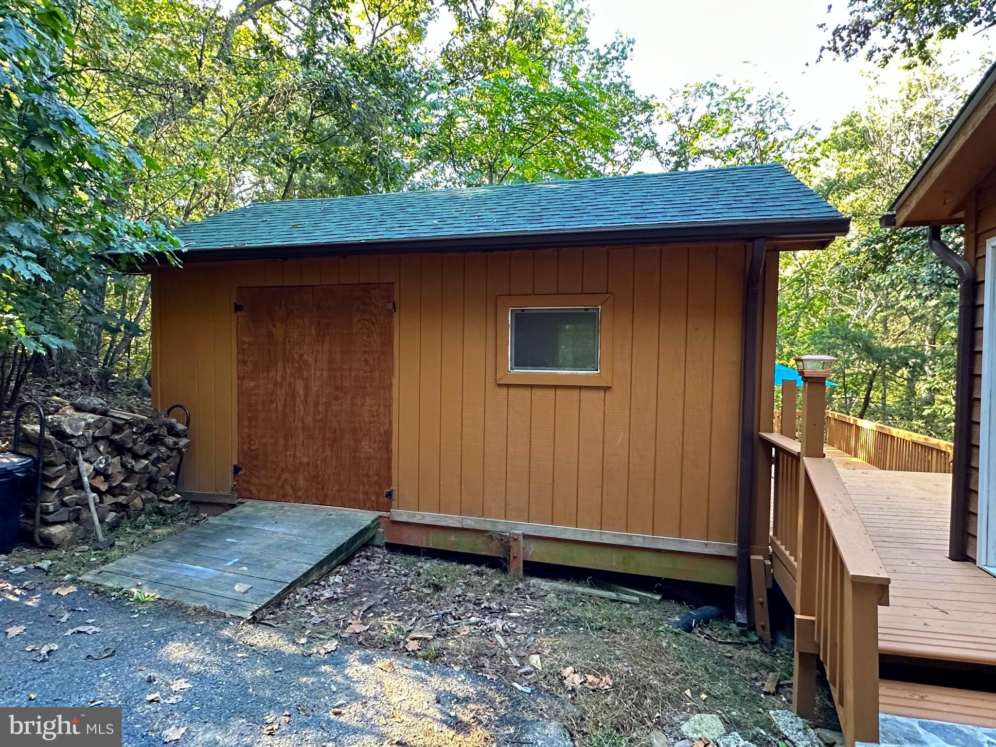 GLENWOOD FOREST - Residential