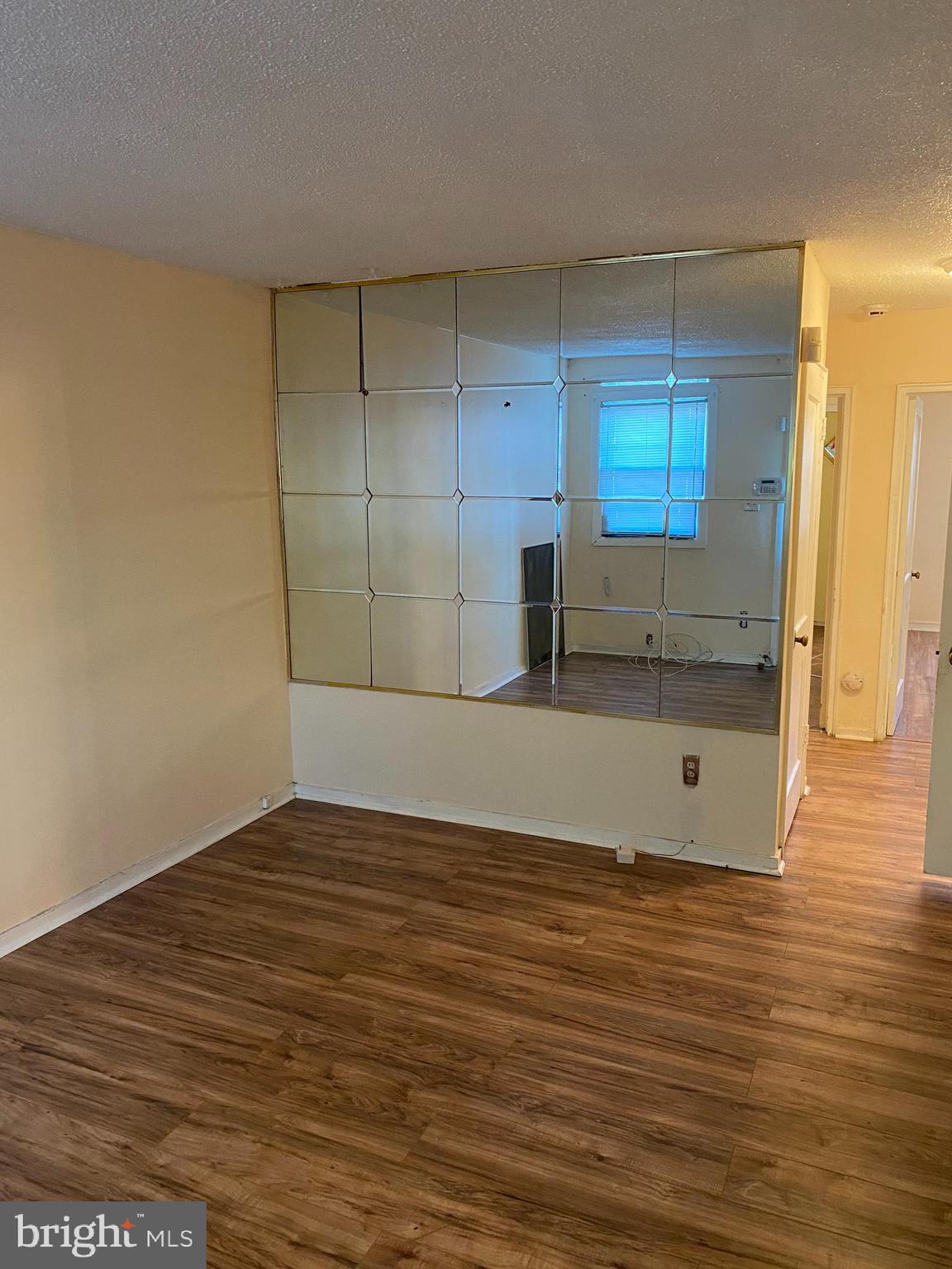 SHARON HILL - Residential