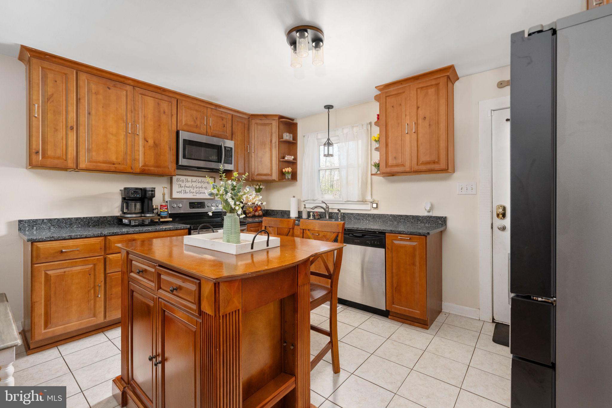 LAKE LAND OR - Residential