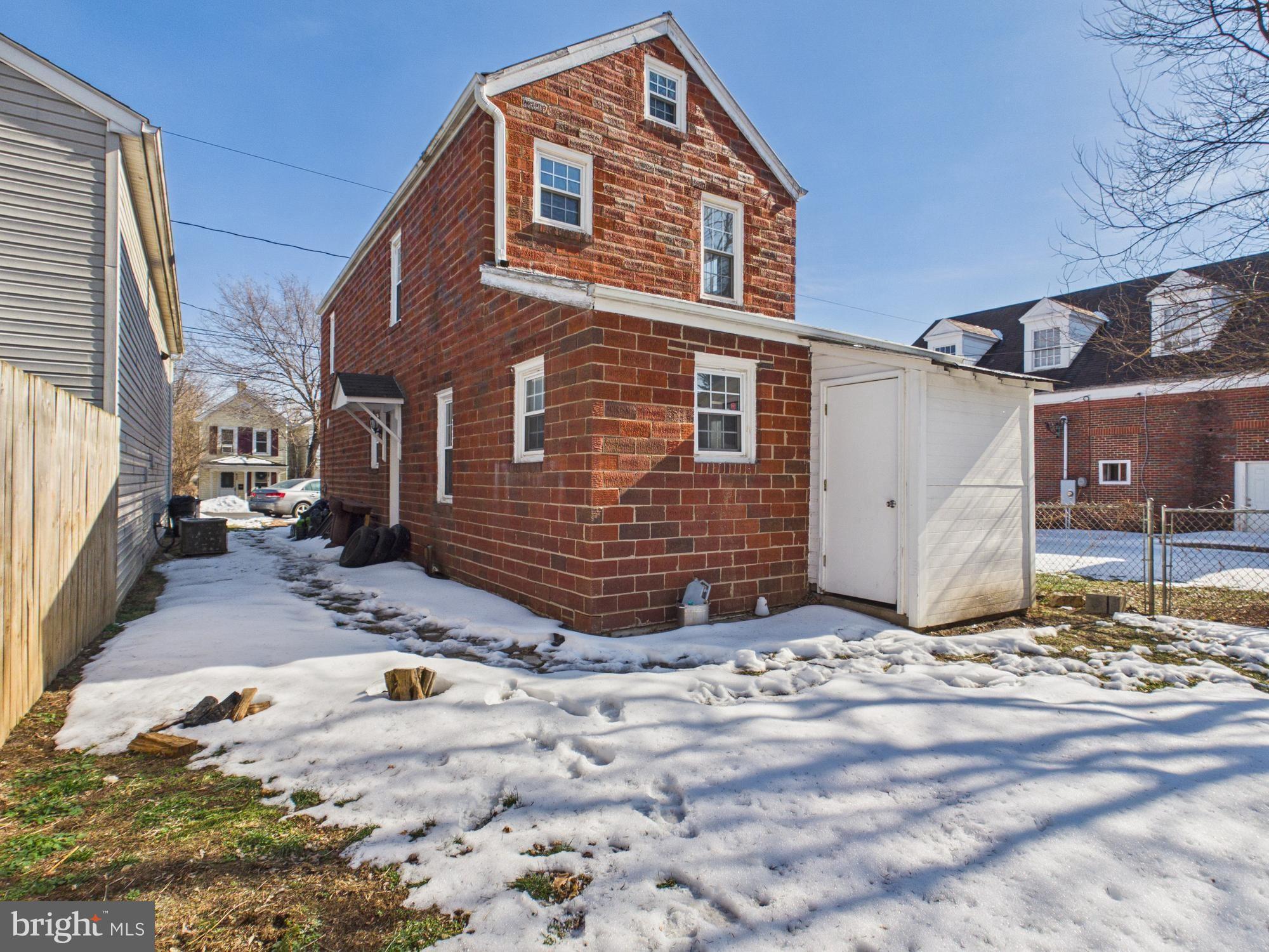 CITY OF MARTINSBURG - Residential Lease