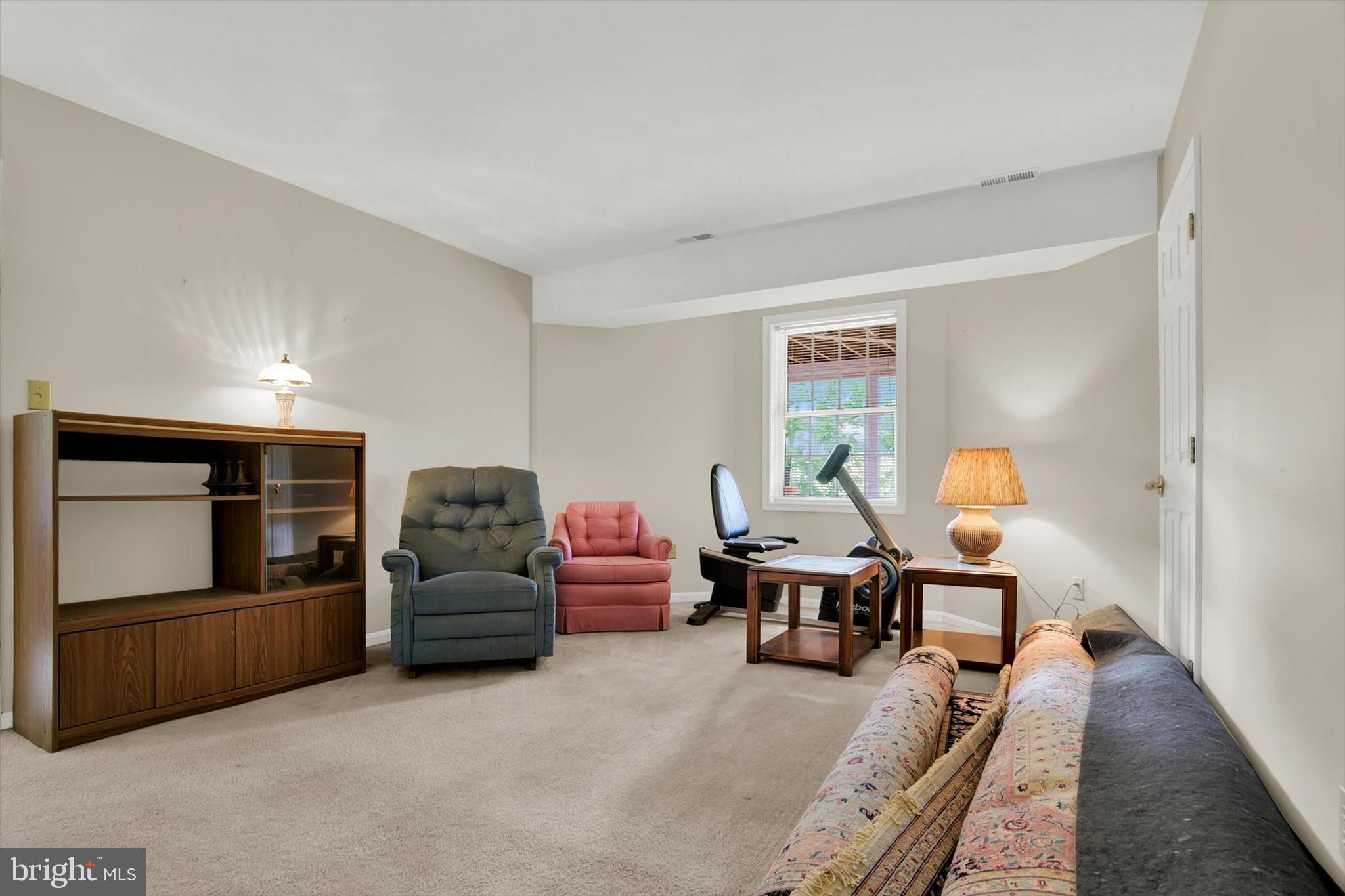 WEST GATE - Residential