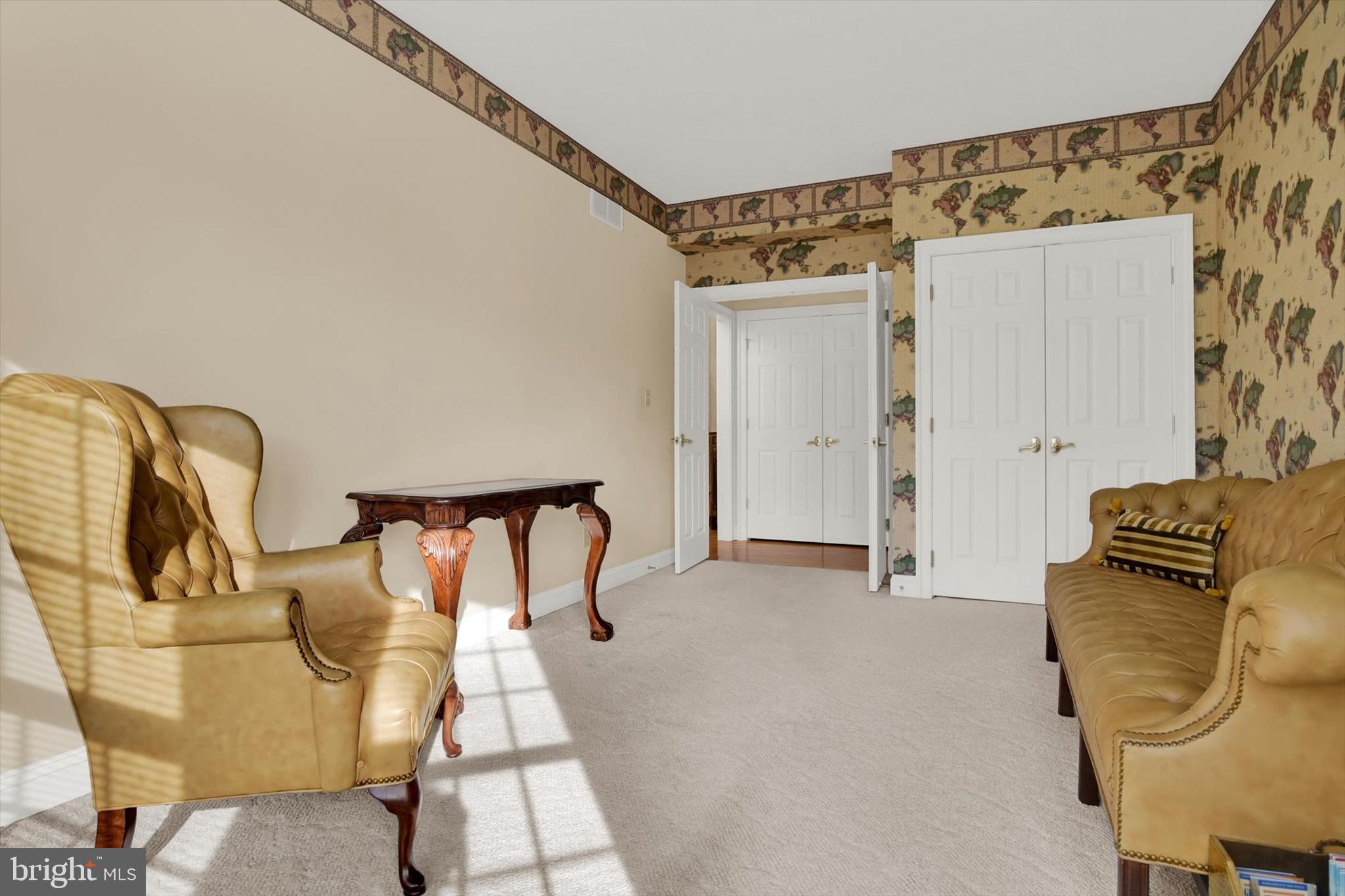 WEST GATE - Residential