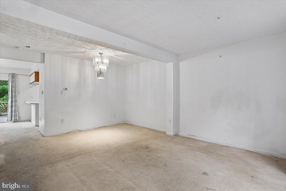 66 SHADOWRIDGE COURT