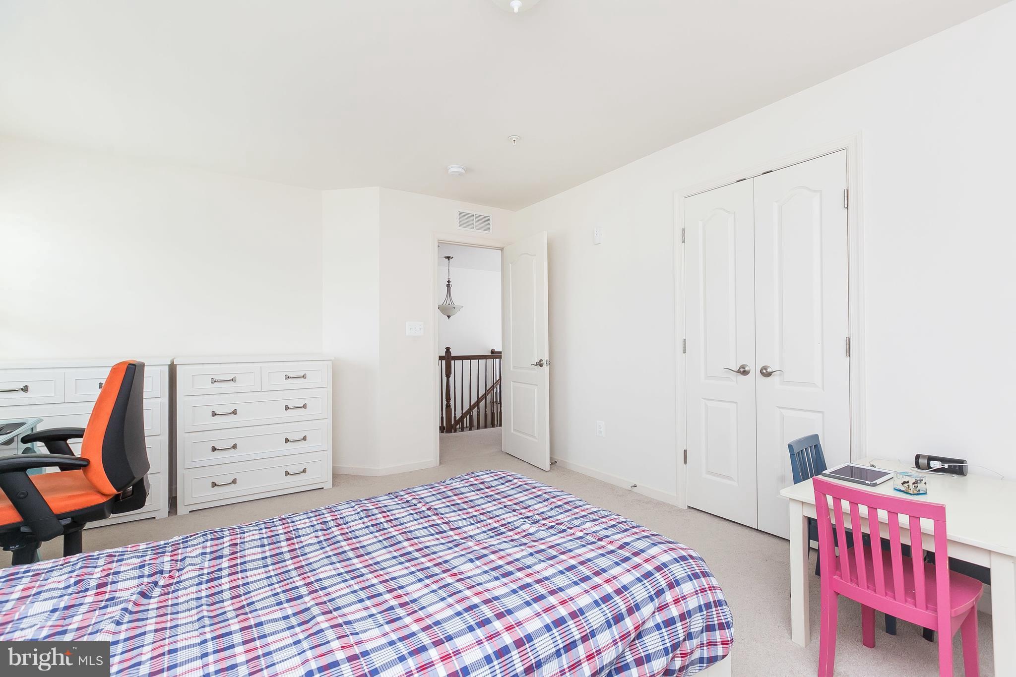 THE PARKE AT MOUNT WASHINGTON - Residential