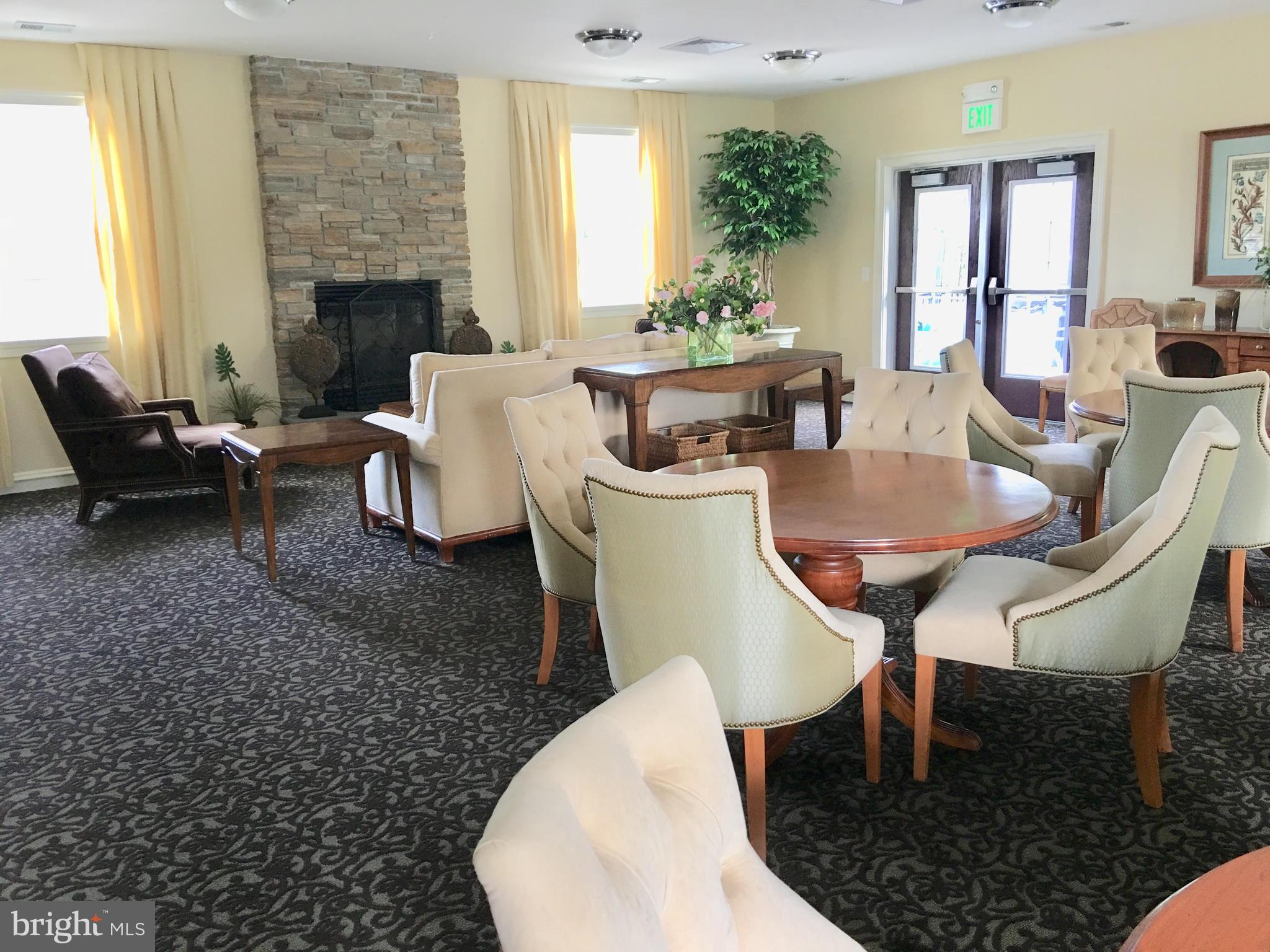 THE PARKE AT MOUNT WASHINGTON - Residential