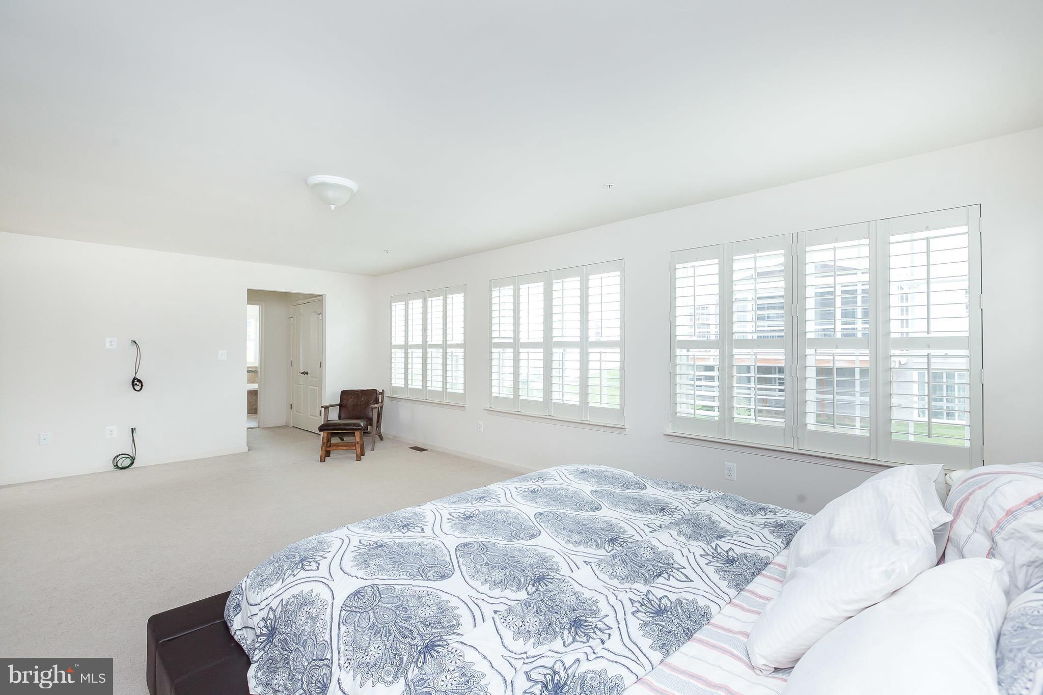 THE PARKE AT MOUNT WASHINGTON - Residential