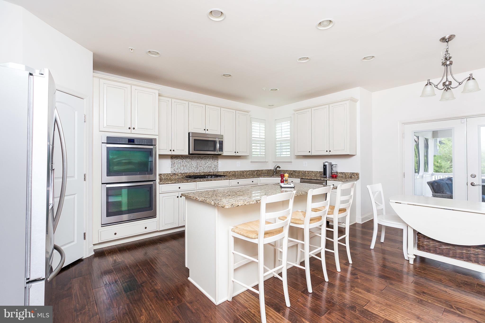 THE PARKE AT MOUNT WASHINGTON - Residential