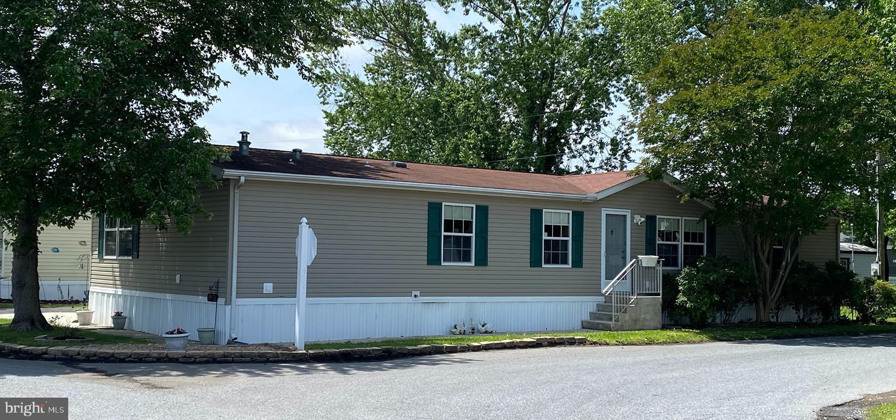 19874 SEA AIR AVENUE