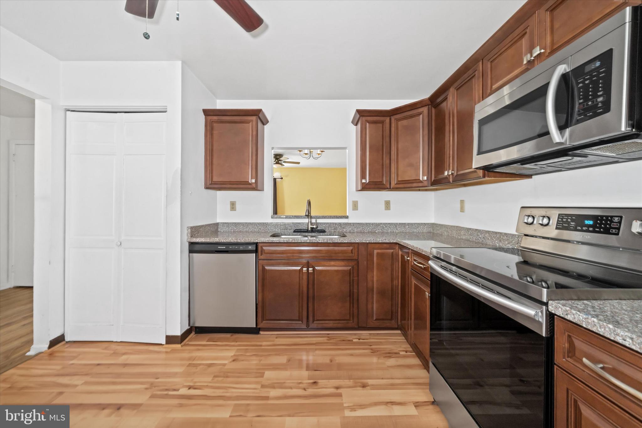 THE GREENS OF DOVE - Residential