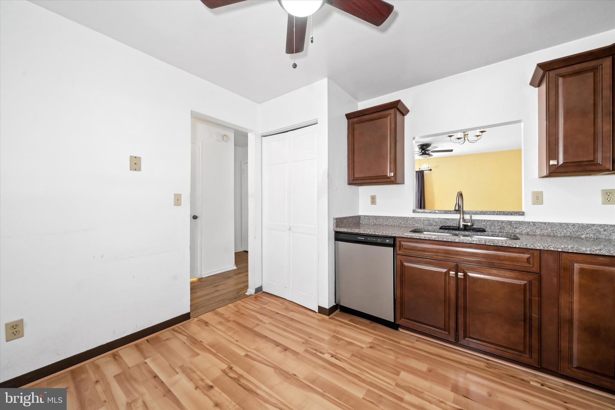 THE GREENS OF DOVE - Residential