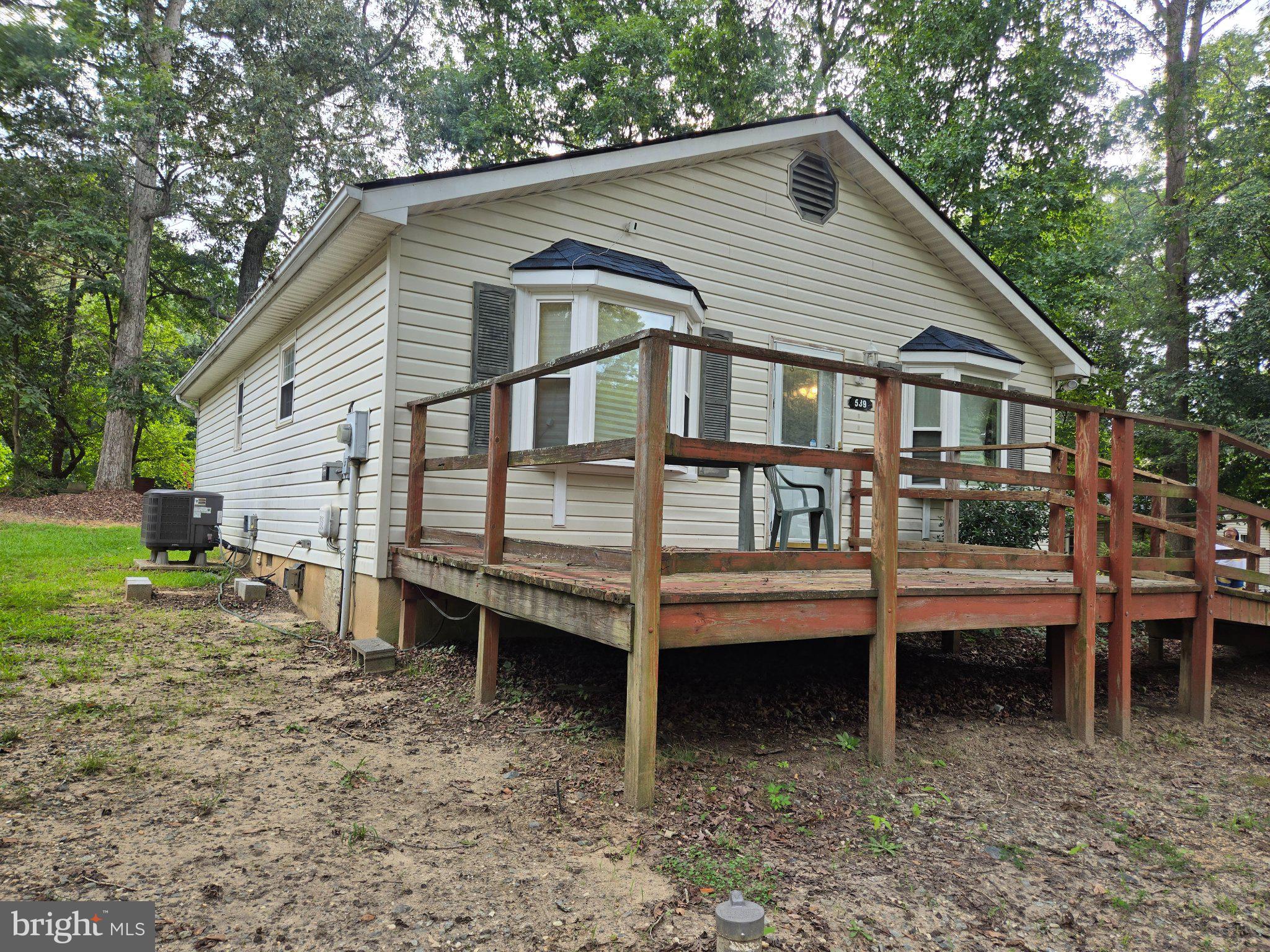 538 MAPLE WAY
