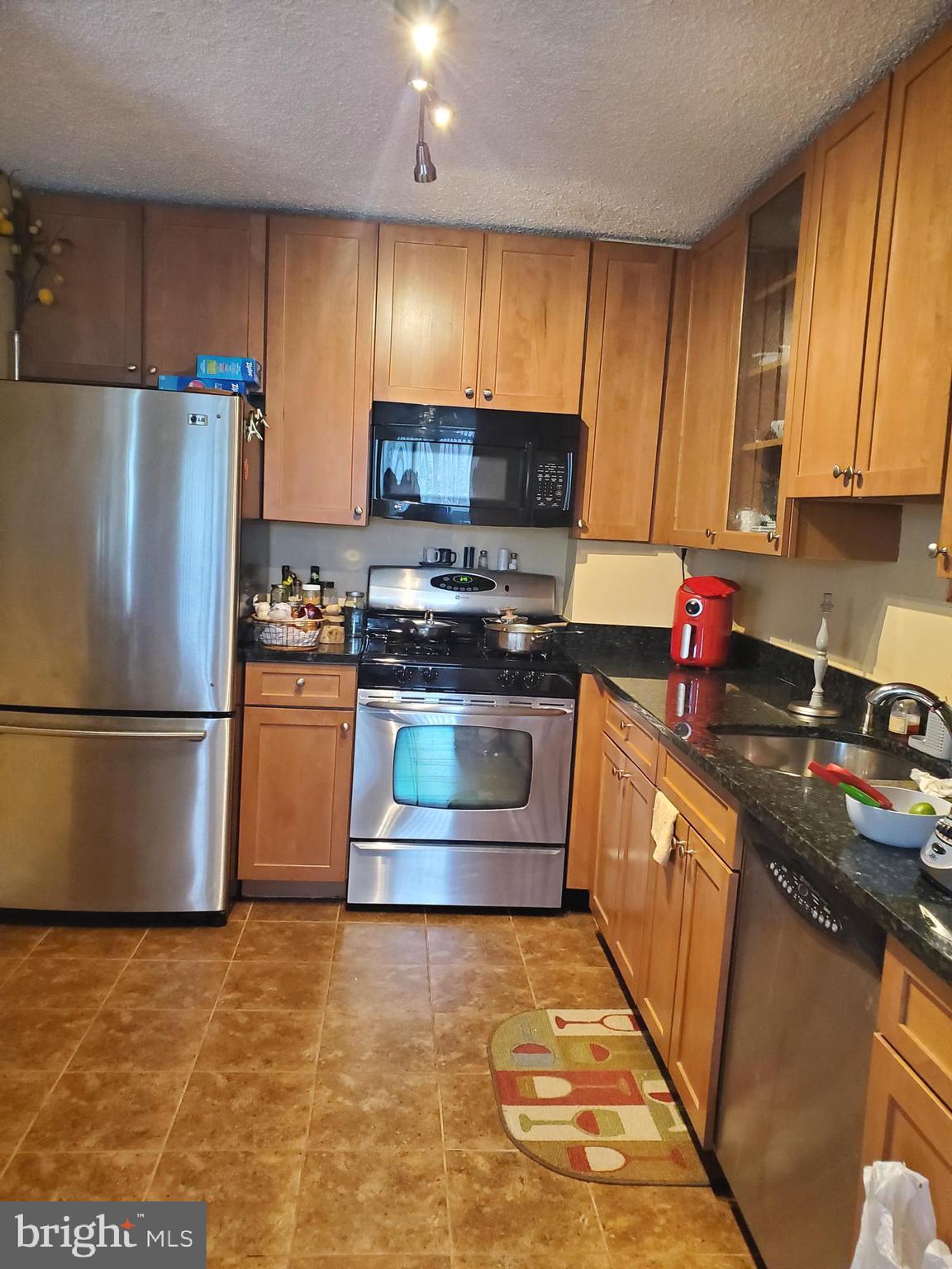 PARC EAST - Residential Lease