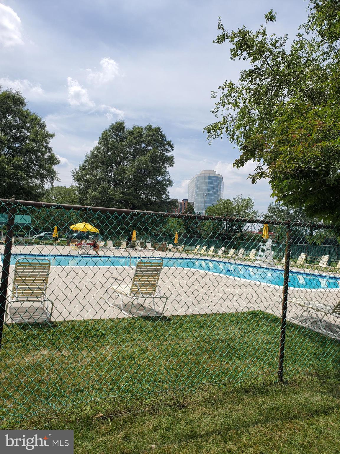 PARC EAST - Residential Lease