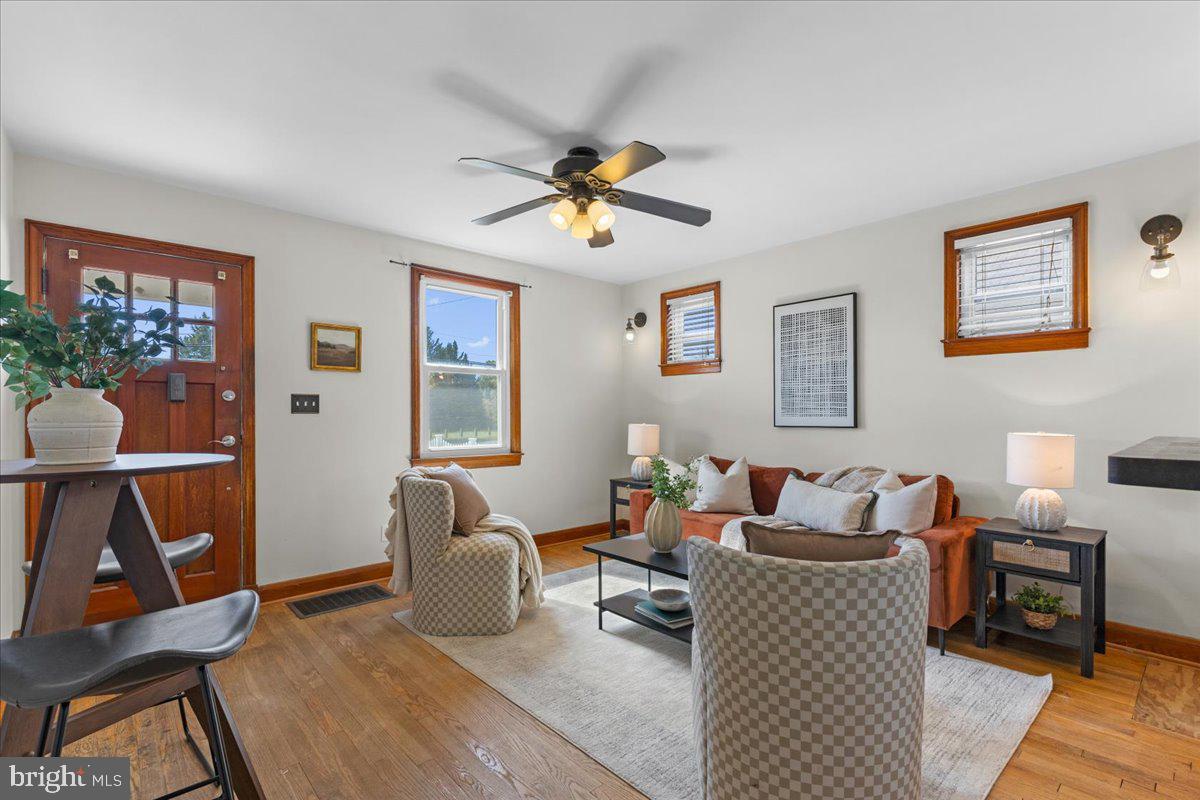 110 3RD AVENUE S