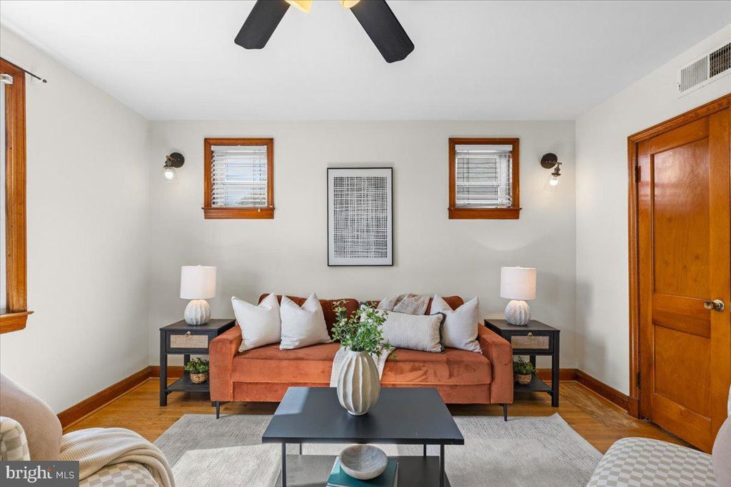 Photo of 110 3rd Avenue S, GLEN BURNIE, MD 21061 (MLS # MDAA2128932)