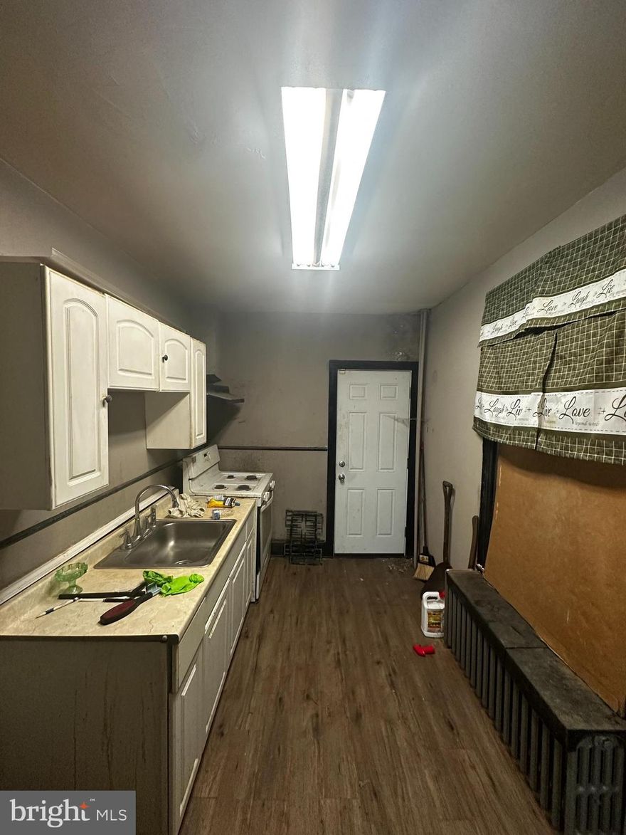 (Back on the market due to buyer default) Here's a great opportunity for either a rental property or a flip with homes selling up to $375,000! This single family home is located in a great location with just a 2 minute drive to Fairmount Park, the Art Museums, and more. A full rehab that would be best configured as a 2 bedroom with at least 2 bathrooms. The basement is 6 and a half feet, tall enough to finish and reap the reward of a fully finished basement. With new construction all around, this home would also be a great buy and hold that will continue to rise in value. Walking distance to the grocery store, and moments away from the best gathering spots. Title was recently done and the property is free and clear! There is no need to compromise on your home, enjoy every benefit of a connected and convenient location!