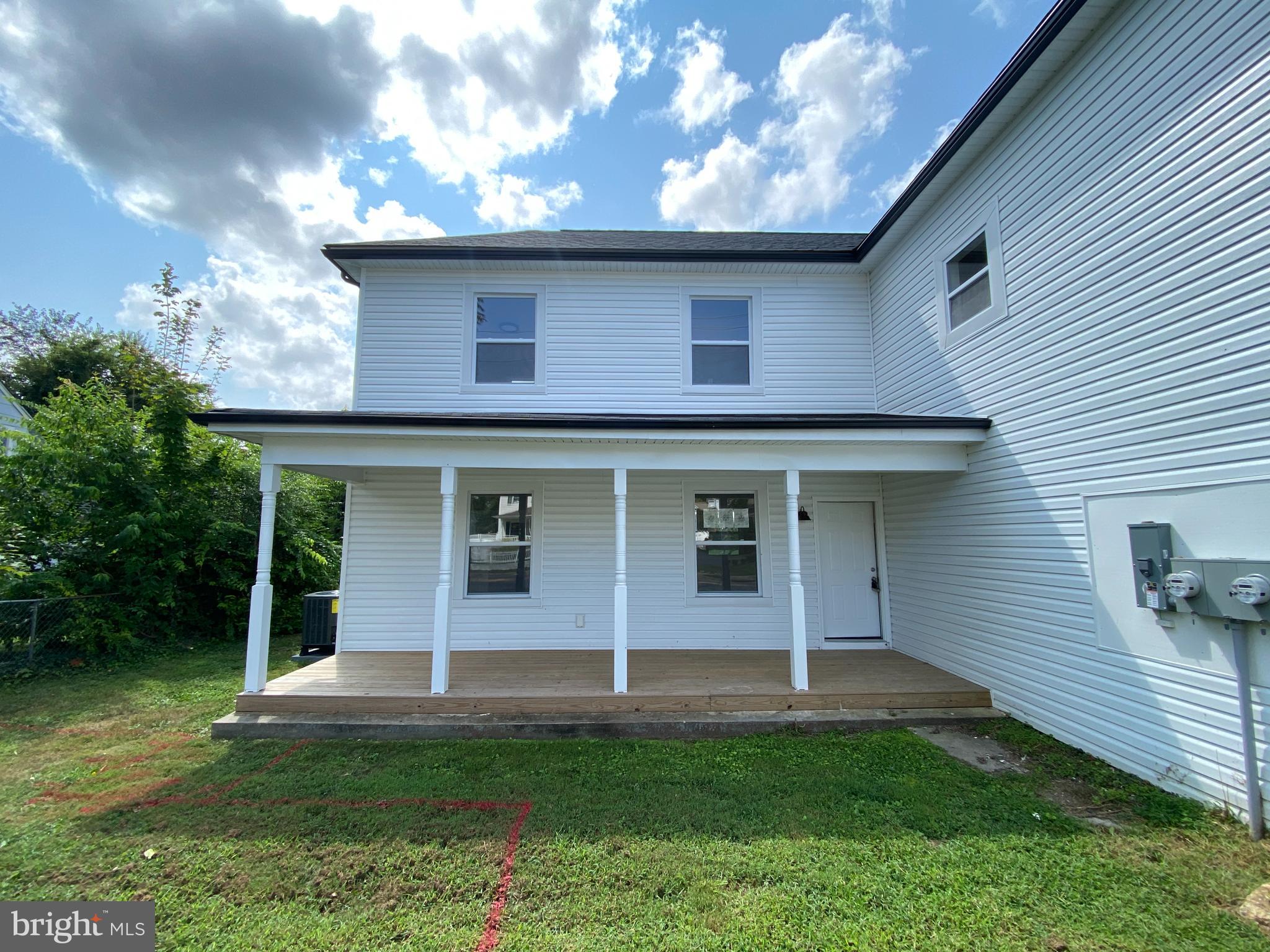 Just steps from the University of Mary Washington Sports Complex, this property offers a convenient location for students and anyone seeking easy access to campus. Recently renovated, it features brand-new laminate flooring and fresh paint throughout.
A covered rear and side porch welcomes you into the main living area, which connects to the kitchen through a charming arched opening. The kitchen is updated with upgraded cabinets, new countertops, and all-new stainless steel appliances—including a side-by-side refrigerator, electric range, dishwasher, and over-the-range microwave. A door from the kitchen also provides direct access to the porch.
Upstairs, you'll find two bedrooms and a full bathroom with a tiled shower and pedestal sink. The laundry area with washer and dryer hookups is also on this level, and a washer and dryer will be installed. The property will have its own paved parking space for at least one vehicle.
**Water/Sewer included in rent.
**Washer/Dryer Hookups.
CREDIT: Good Credit Required
PETS: Dogs Allowed. Sorry, No Cats.
PET FEE: $450/pet non-refundable fee
VOUCHERS: Housing Choice Vouchers accepted
UTILITIES: Water/Sewer Included in Rent. Tenant Responsible for Electric.
APPLICATION FEE: $65 per applicant
SECURITY DEPOSIT: Minimum One month's rent (Please note that in certain cases, a double deposit may be required)
RESIDENT BENEFIT PACKAGE: $25/month
LEASING FEE: $125 One time due with Move-in Funds.
Owner is an Active Licensed Real Estate Agent in the Commonwealth of Virginia.