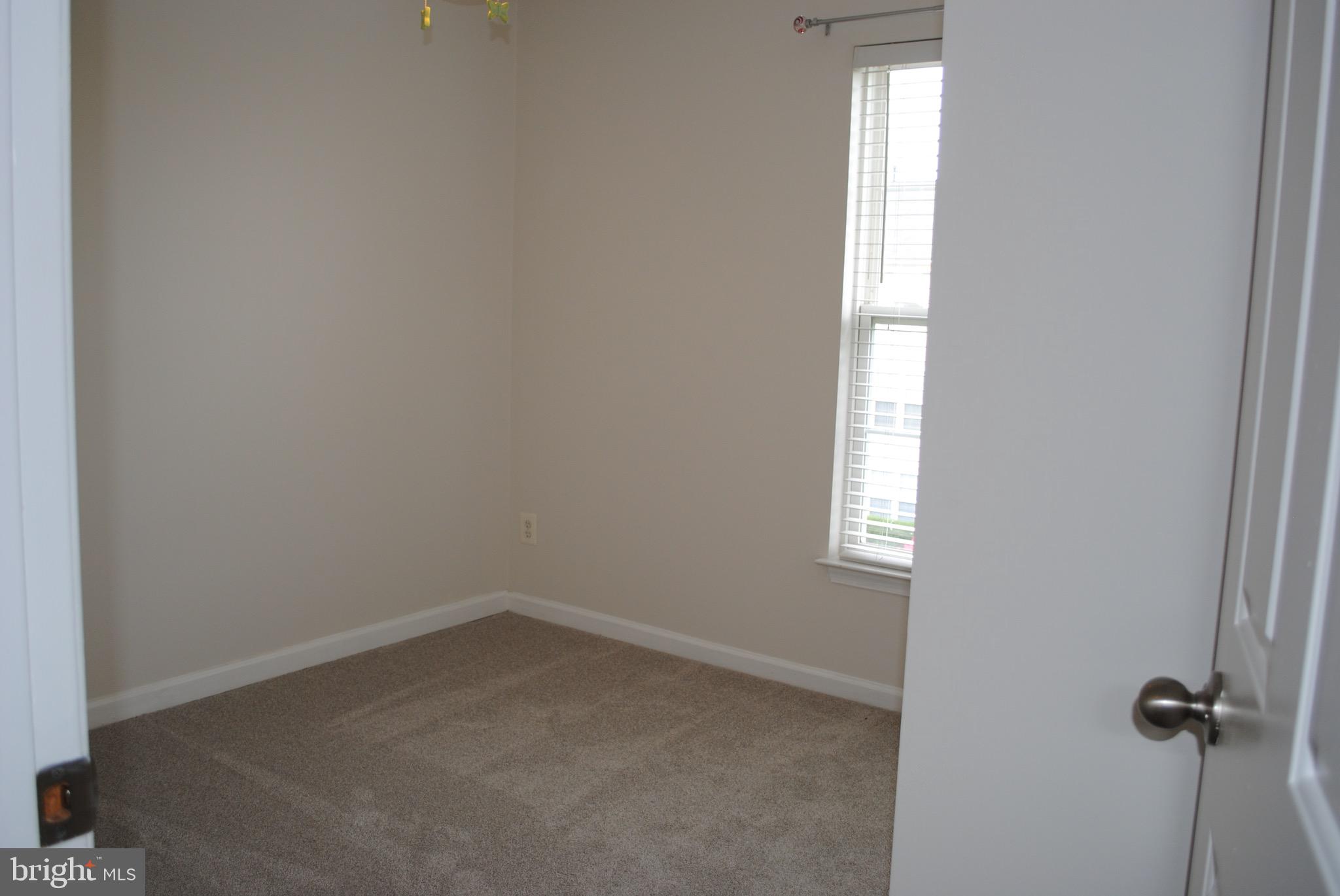 WELLESLEY - Residential Lease